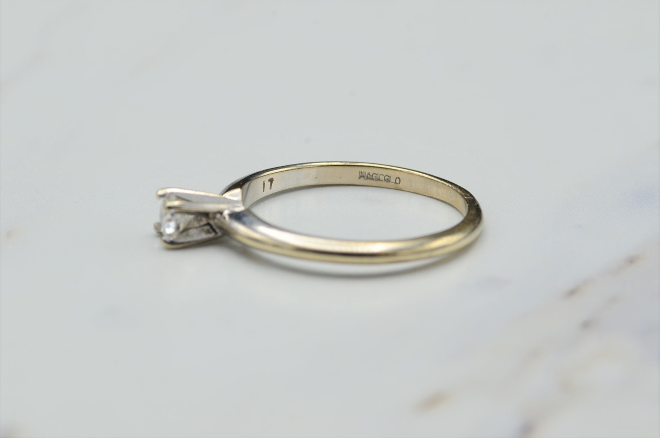 The Morro: Vintage White Gold Solitaire Diamond Engagement Ring - Image 3