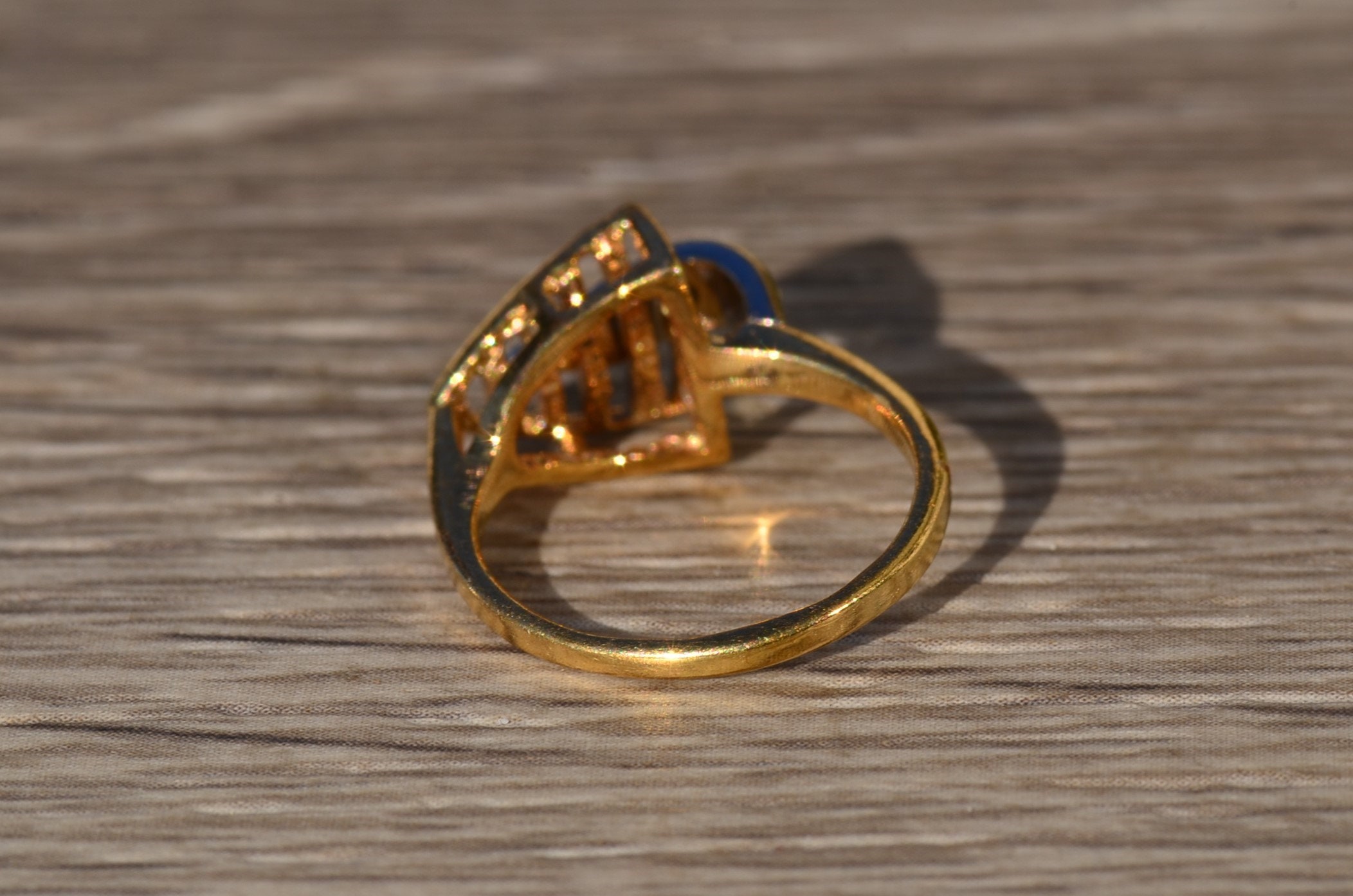 The Calluna: Ladies Antique 14K Gold and Diamond Arrow Ring - Image 3