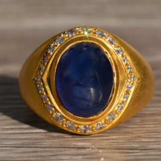 SOLD - Men's Signed Sugarloaf Sapphire and Diamond Ring in 18 K Gold