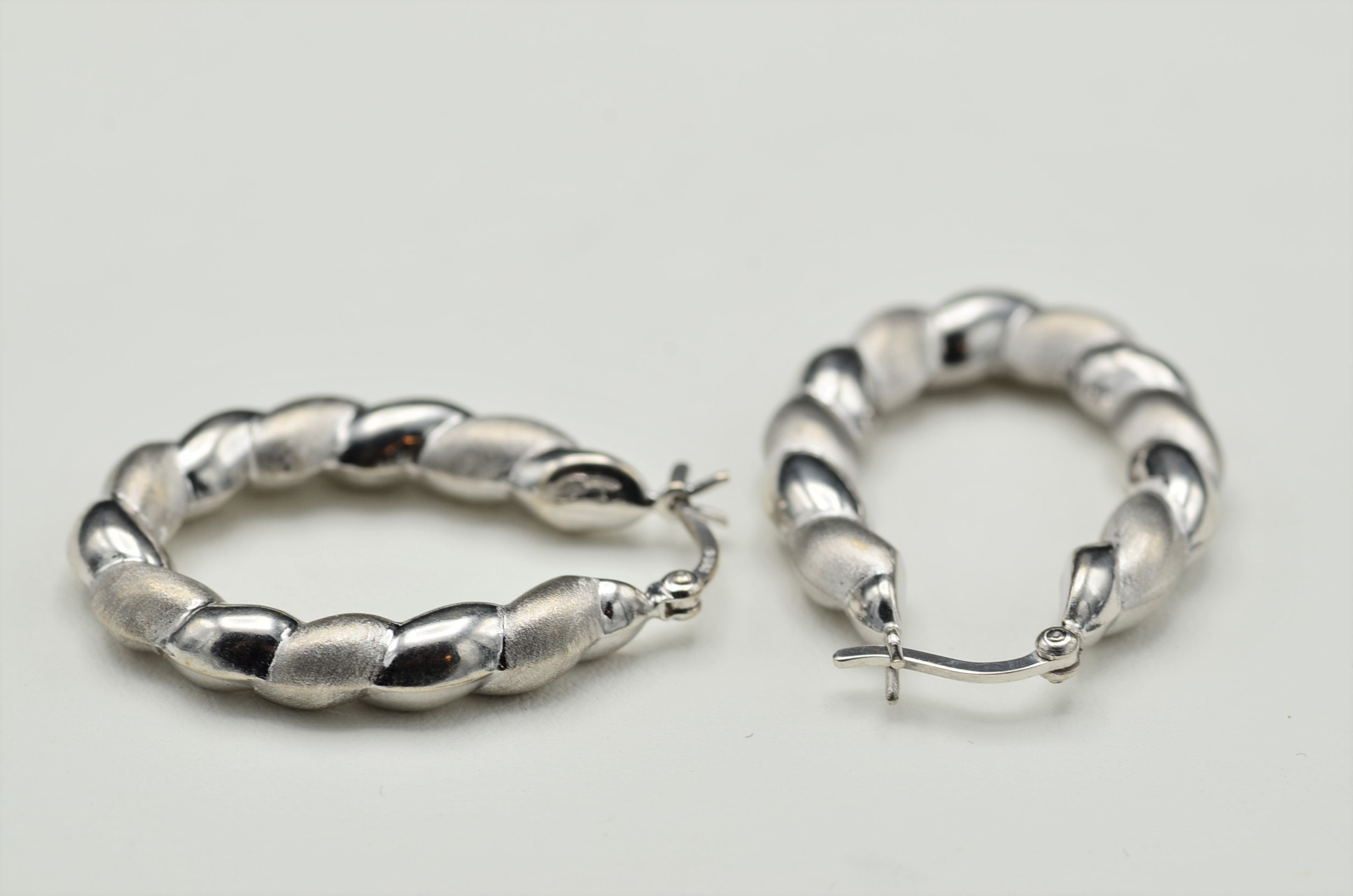 SOLD - The Finlays: Ladies 14K White Gold Polished and Brushed Hoop Earrings - Image 2