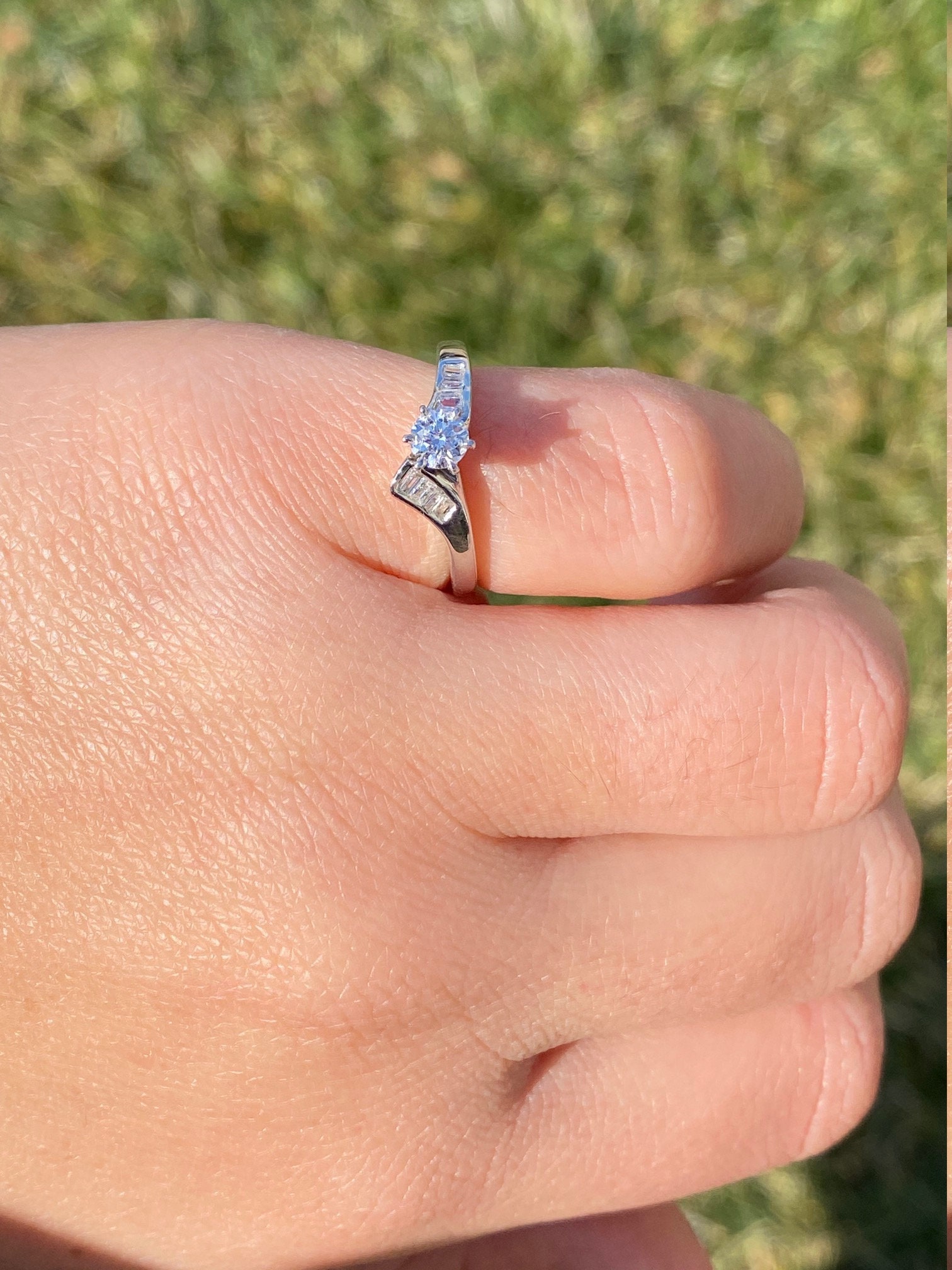The Bibiana: Ladies Vintage Diamond Engagement Ring in 14K Gold - Image 6