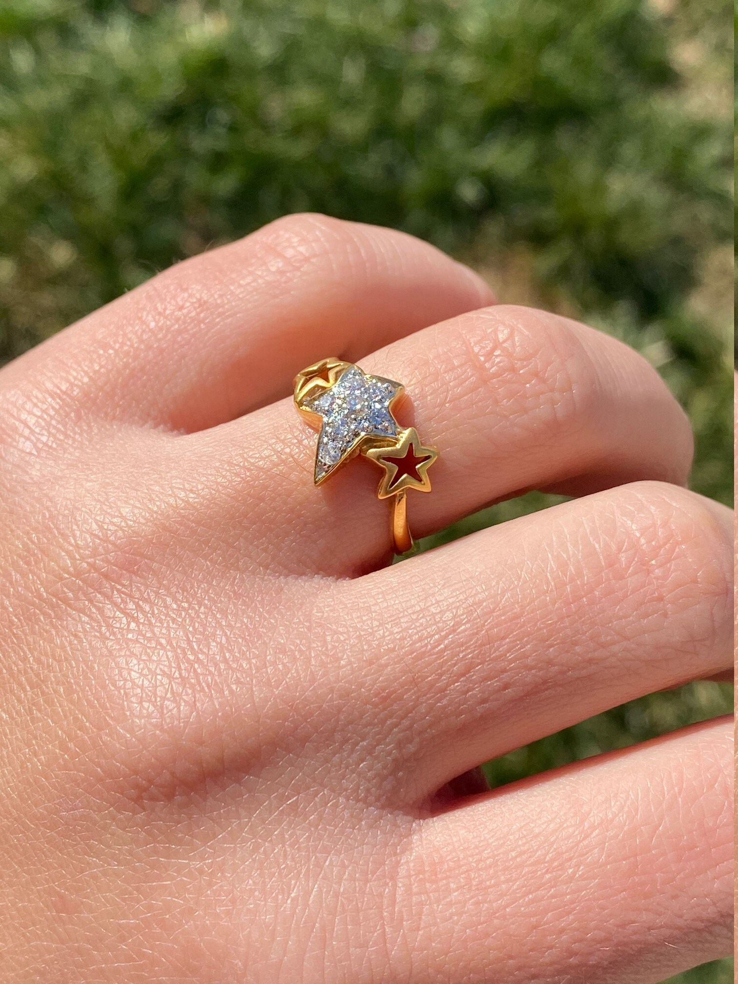 SOLD - The Helia: Ladies 18K Contemporary Shooting Star Ring set with Diamonds - Image 7