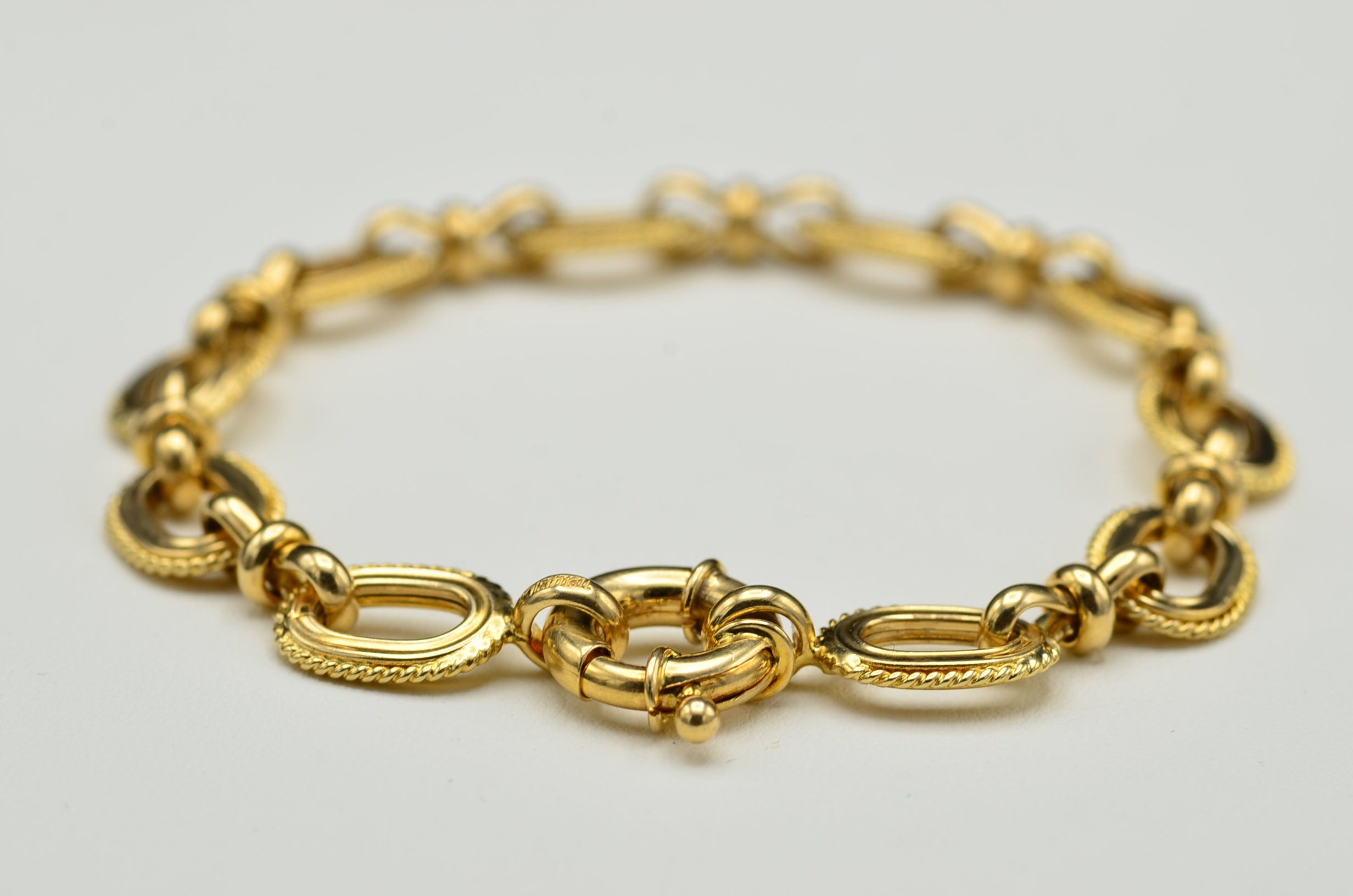 SOLD - The Gratia: 14K Yellow Gold Chain Link Bracelet - Image 3