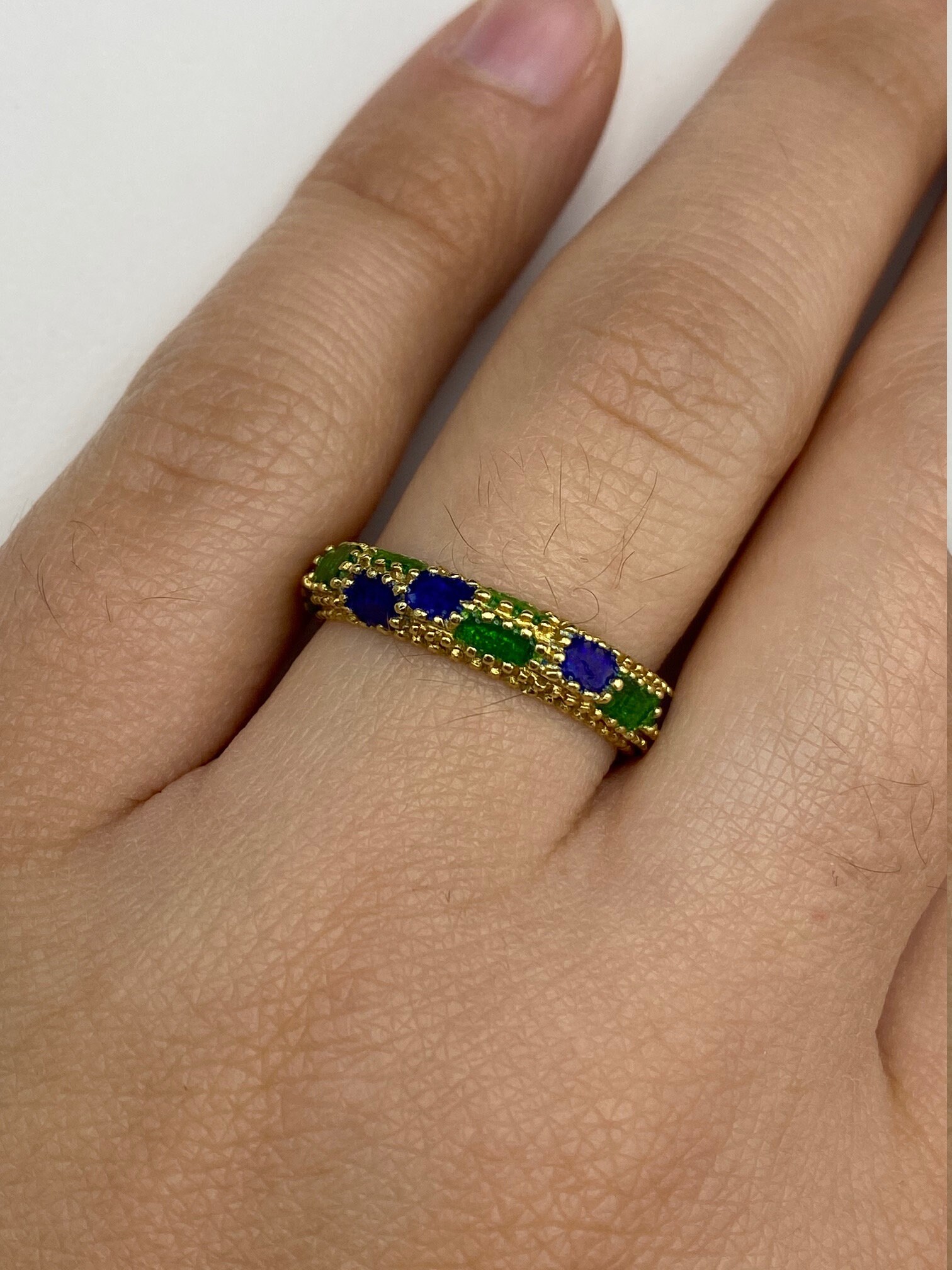 SOLD - The Maida: Ladies Signed Cartier Enamel Eternity Band in 18K Gold - Image 3