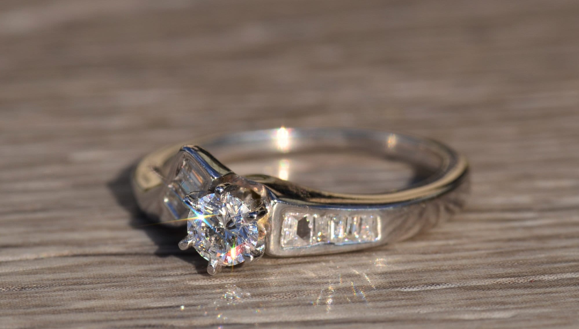 The Bibiana: Ladies Vintage Diamond Engagement Ring in 14K Gold - Image 2