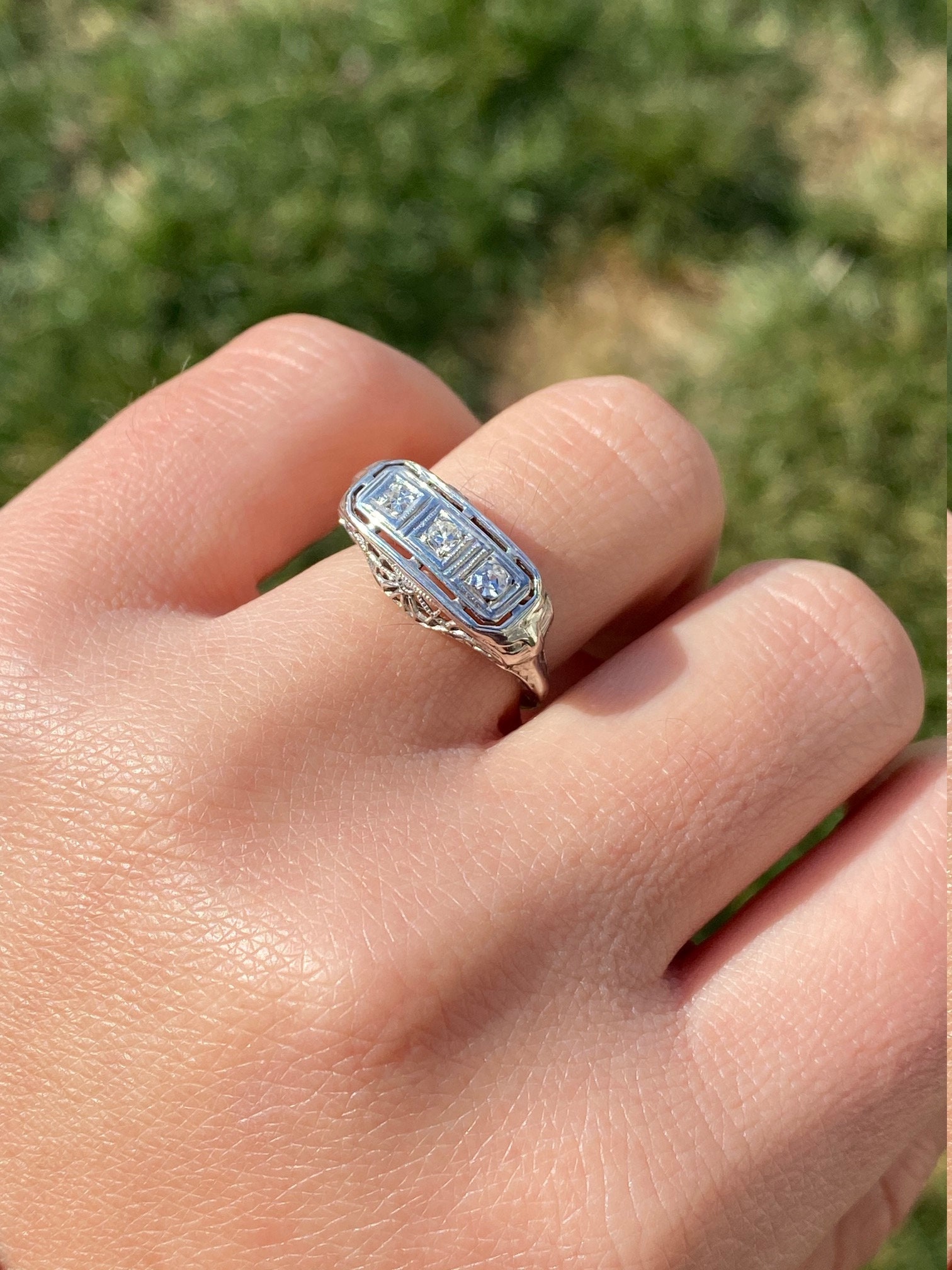 The Kalare: Antique Ladies Three Diamond Ring in 14K White Gold - Image 9