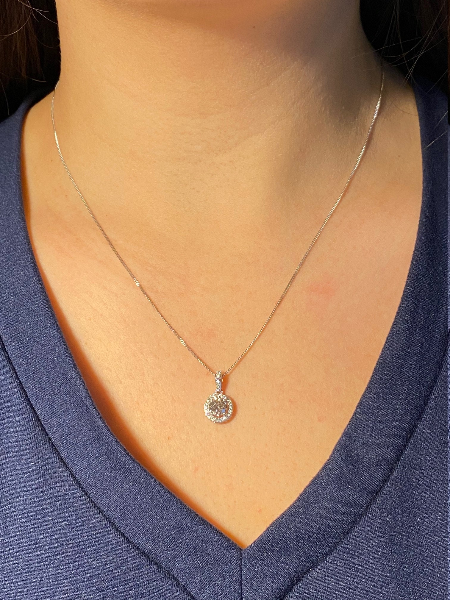 The Giada: Ladies Contemporary Diamond Halo Necklace in 14K - Image 3