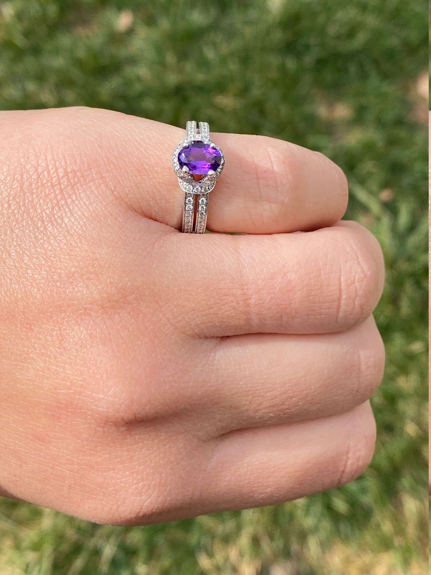 The Keltie: Ladies Signed Hearts on Fire Amethyst and Diamond Engagement Ring - Image 9