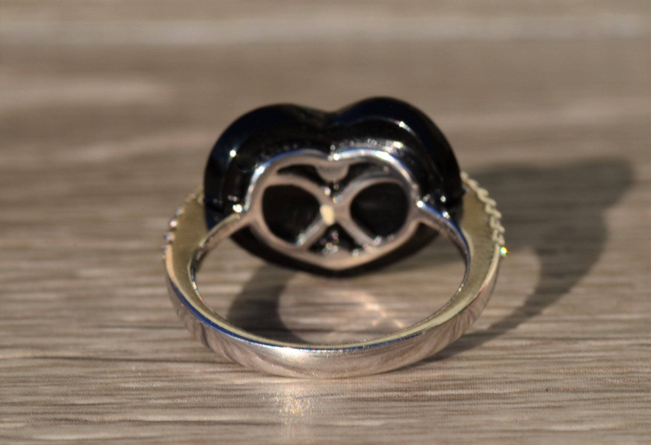 The Branka: Ladies Contemporary Curved Onyx Heart and Diamond Ring - Image 4