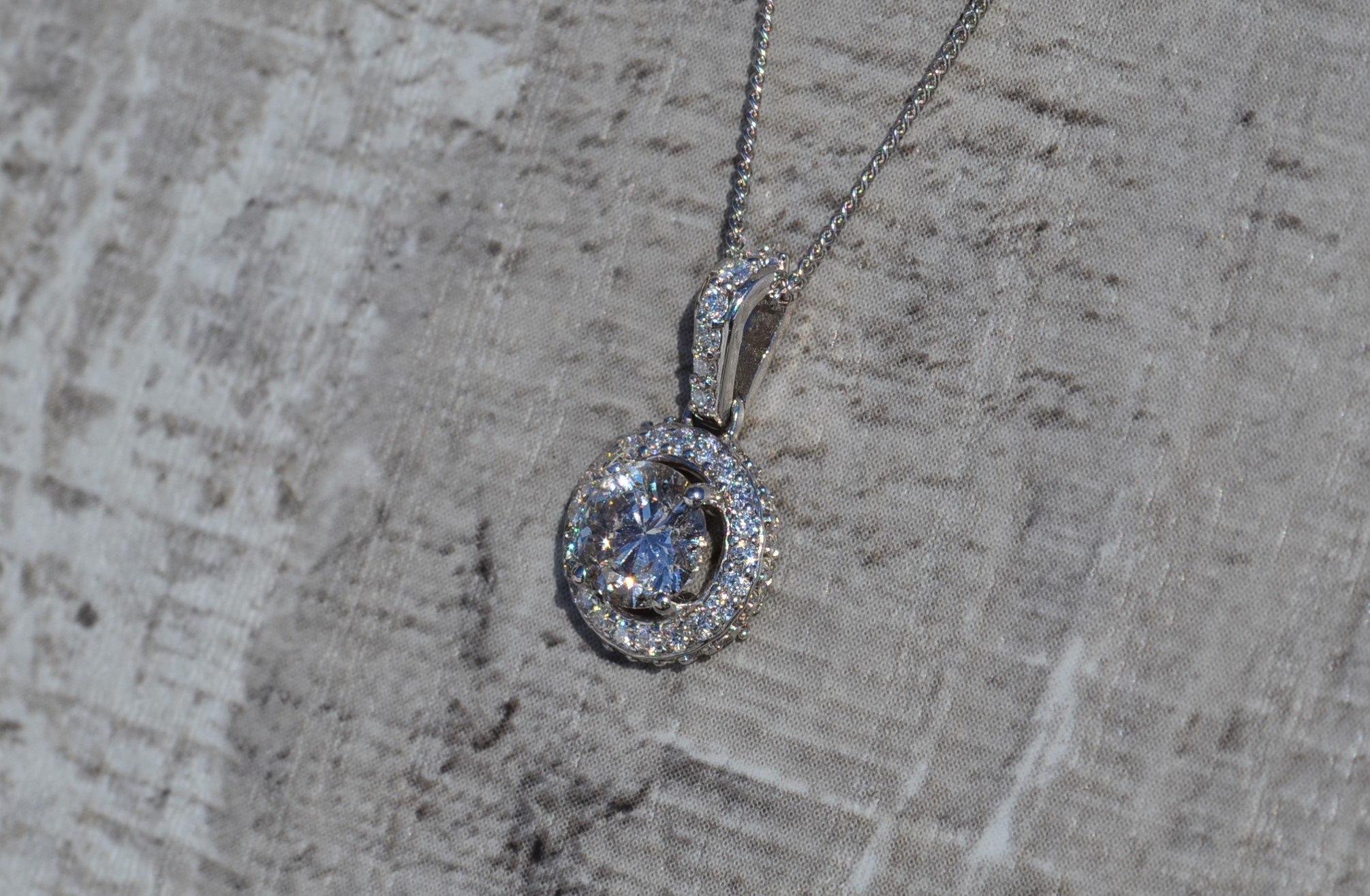 The Giada: Ladies Contemporary Diamond Halo Necklace in 14K - Image 2
