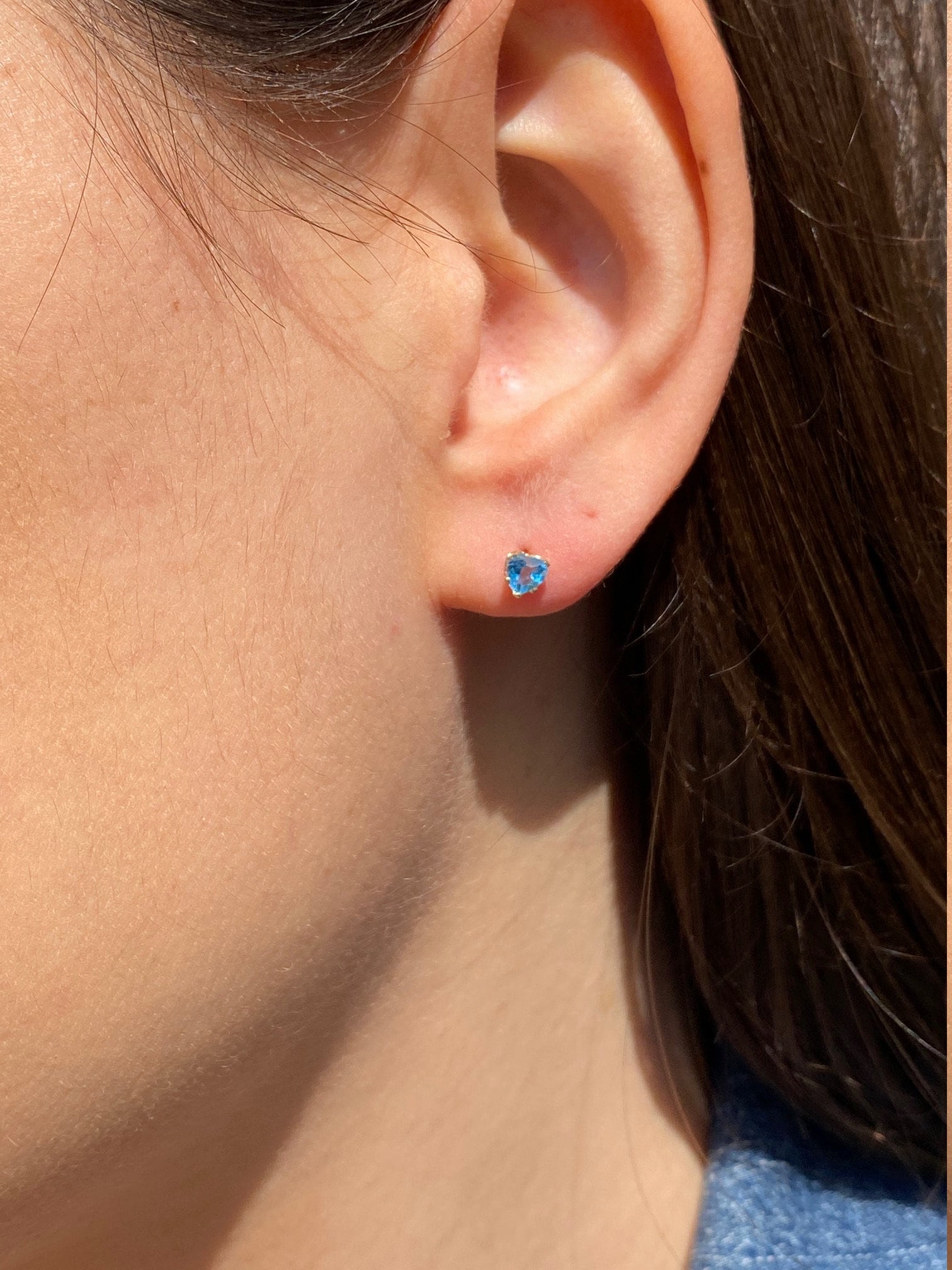 SOLD - Ladies Heart Shaped Blue Topaz Stud Earrings in 14K Gold - Image 3