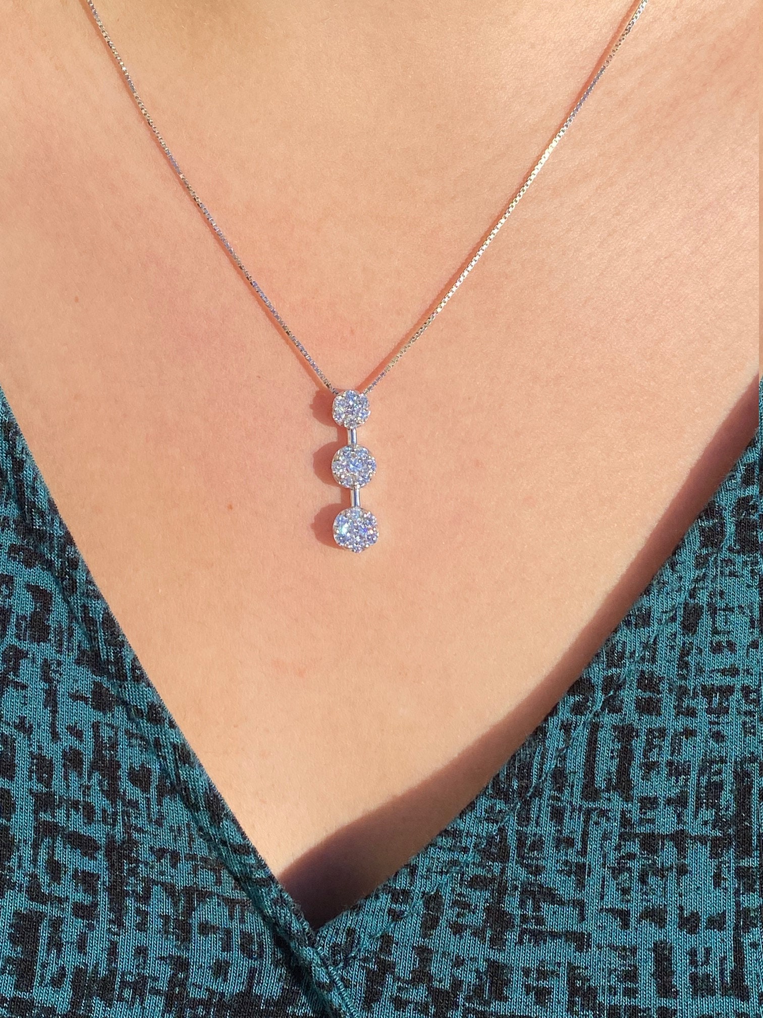 The Sarai: Ladies Invisible Set Diamond Drop Necklace in 14K - Image 3