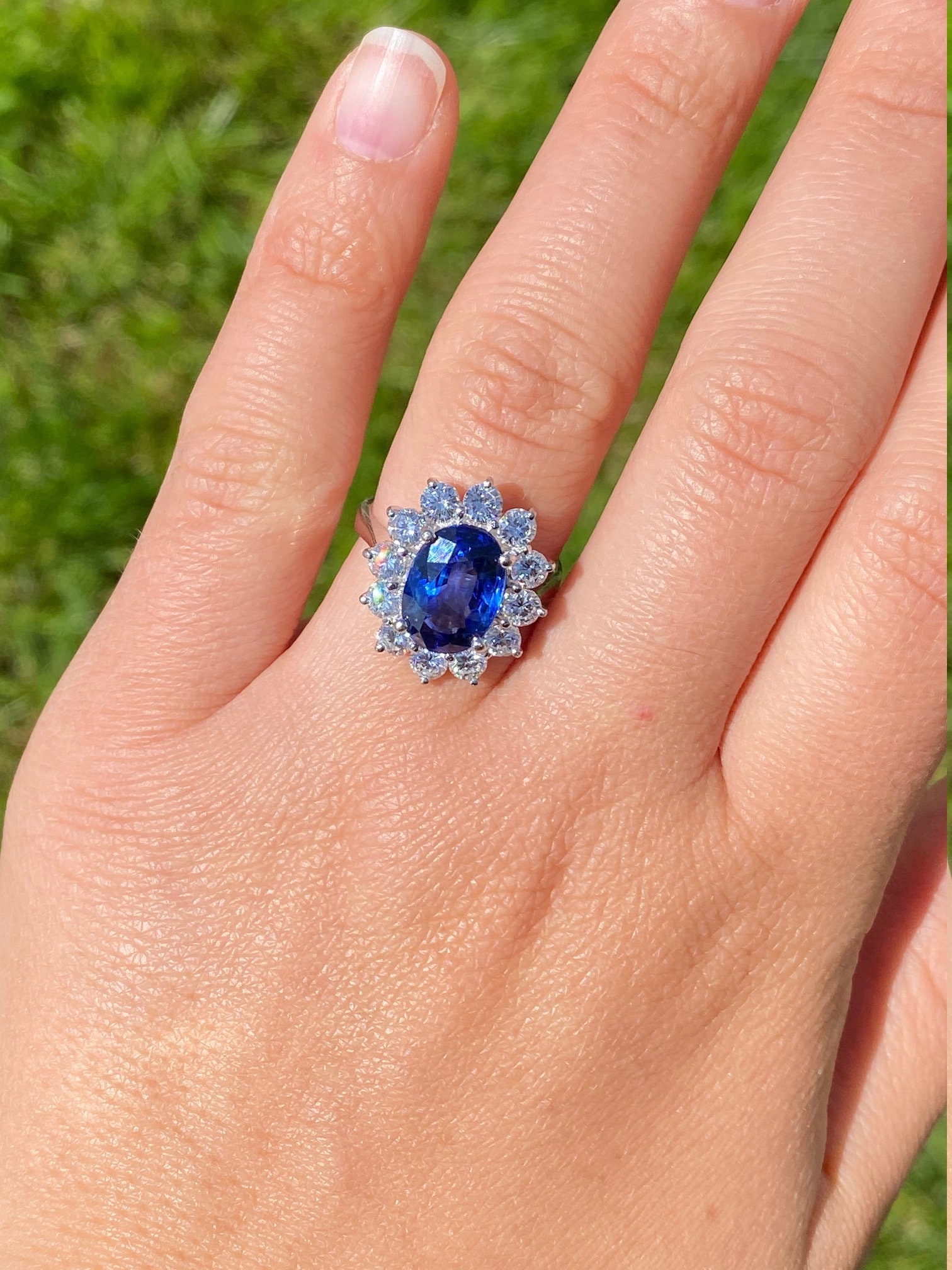 The Cottrell Street: Ladies Signed 18K White Gold Ring set with 4.86 CT Sapphire and Diamond Halo - Image 7