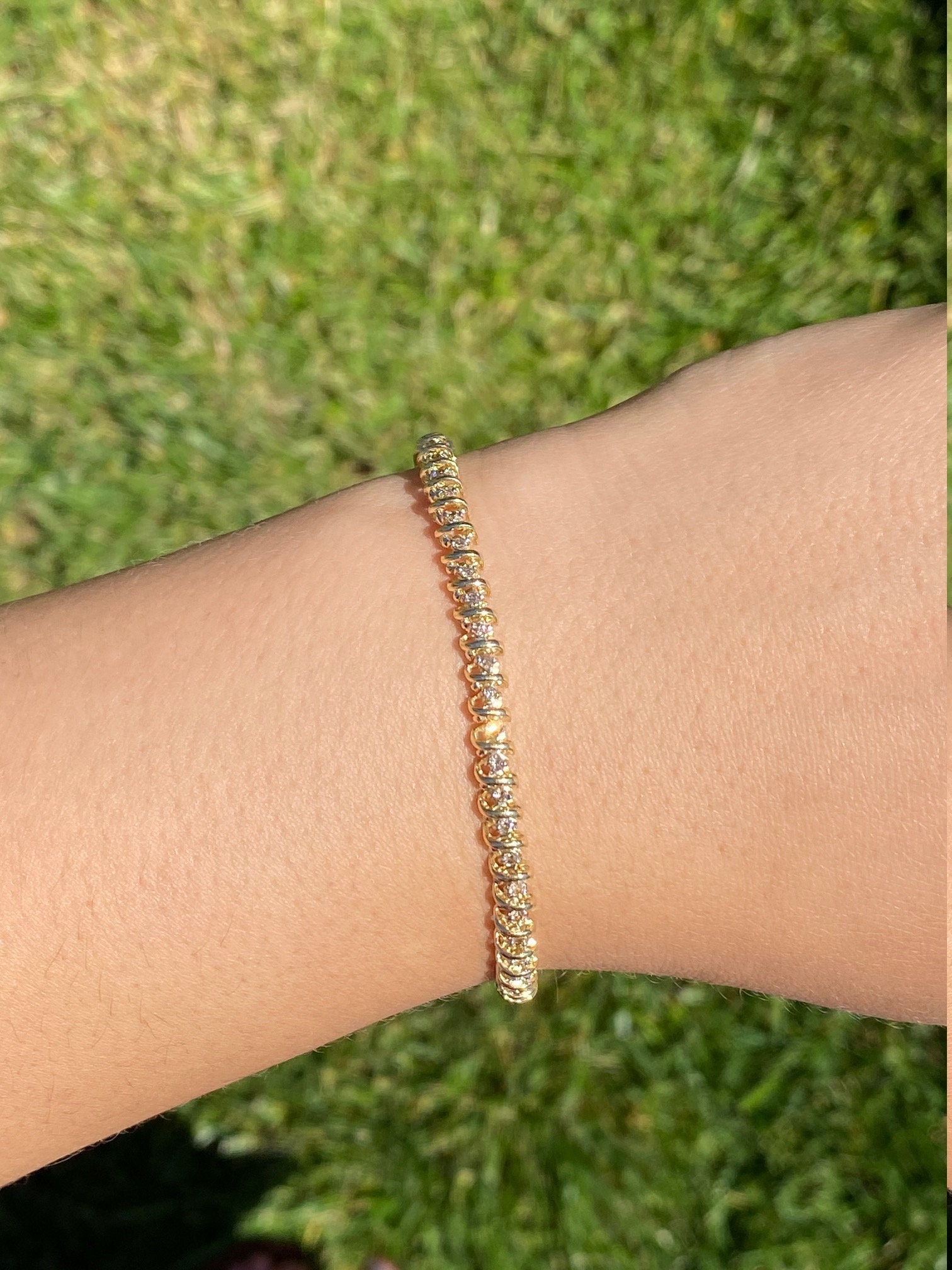 The Lisselton: Ladies Yellow Gold Bracelet set with 1 CTW Diamonds - Image 5