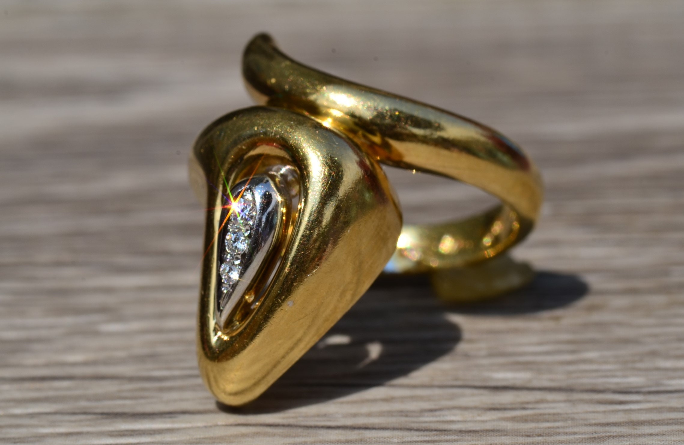 The Odette: Ladies 18K Gold Italian Snake Style Ring set with Diamonds - Image 2