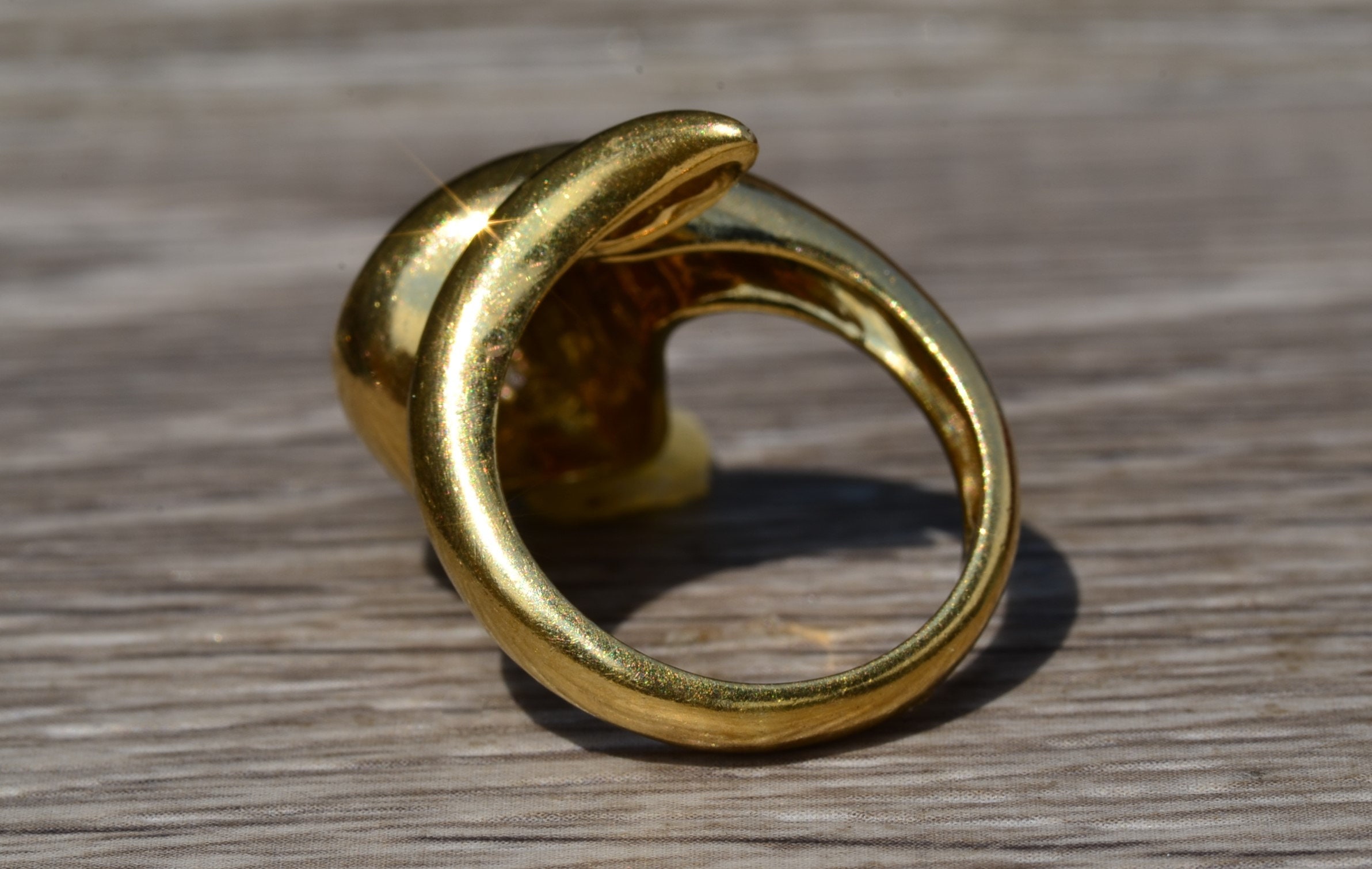 The Odette: Ladies 18K Gold Italian Snake Style Ring set with Diamonds - Image 3