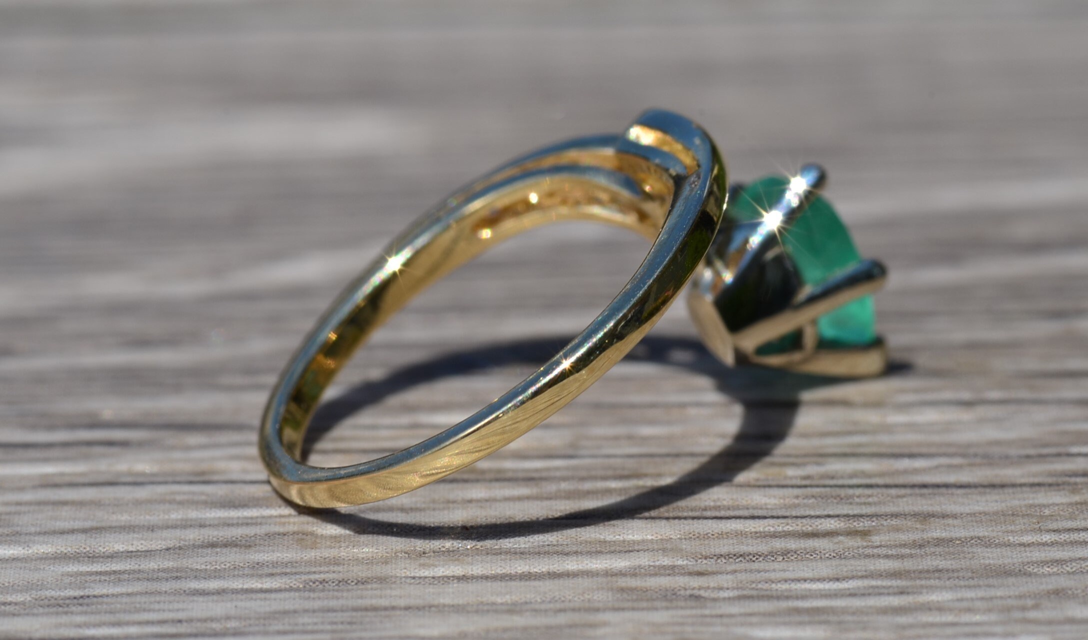 SOLD - The Bexley: Ladies Vintage 14K Colombian Emerald and Diamond Ring - Image 4
