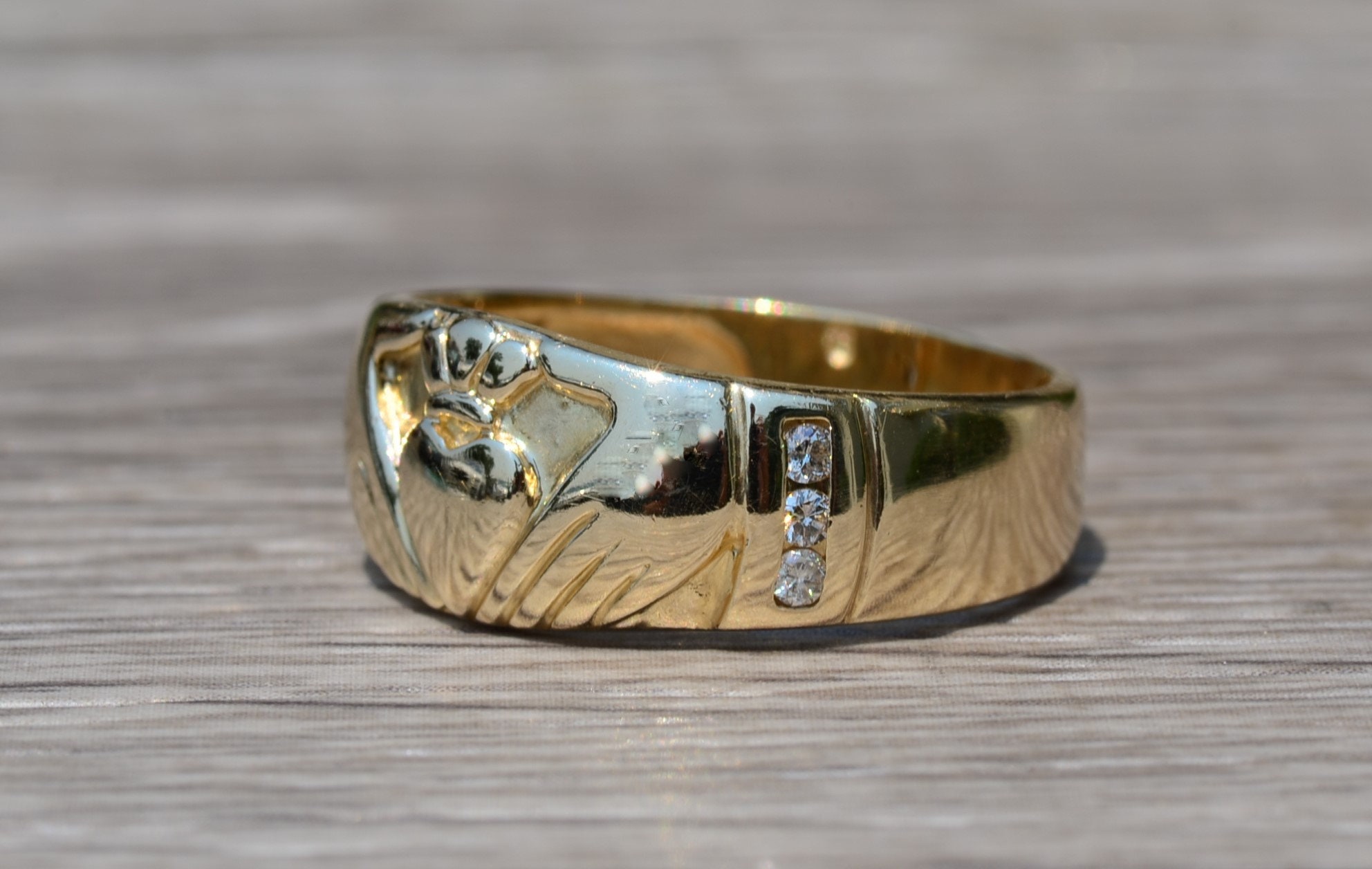 SOLD - The Briar: Gentlemen's Claddagh Ring in 14K Gold set with Diamonds - Image 2