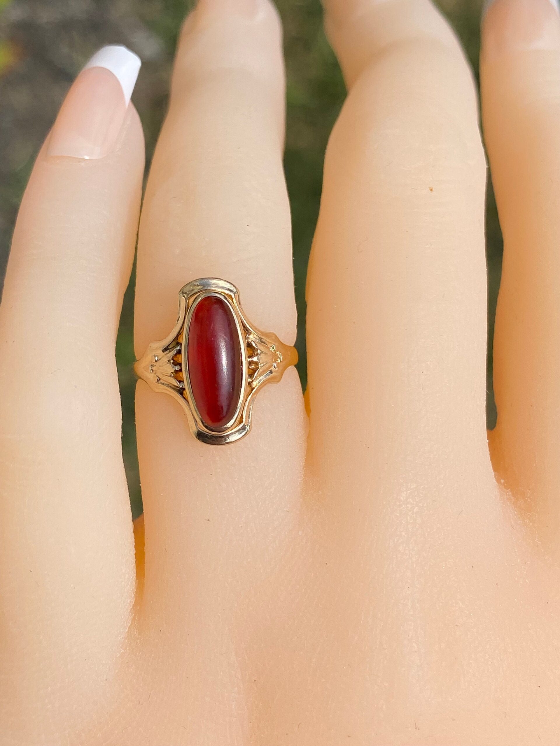 The Pomona: Antique Art Nouveau Ring set with Carnelian - Image 8