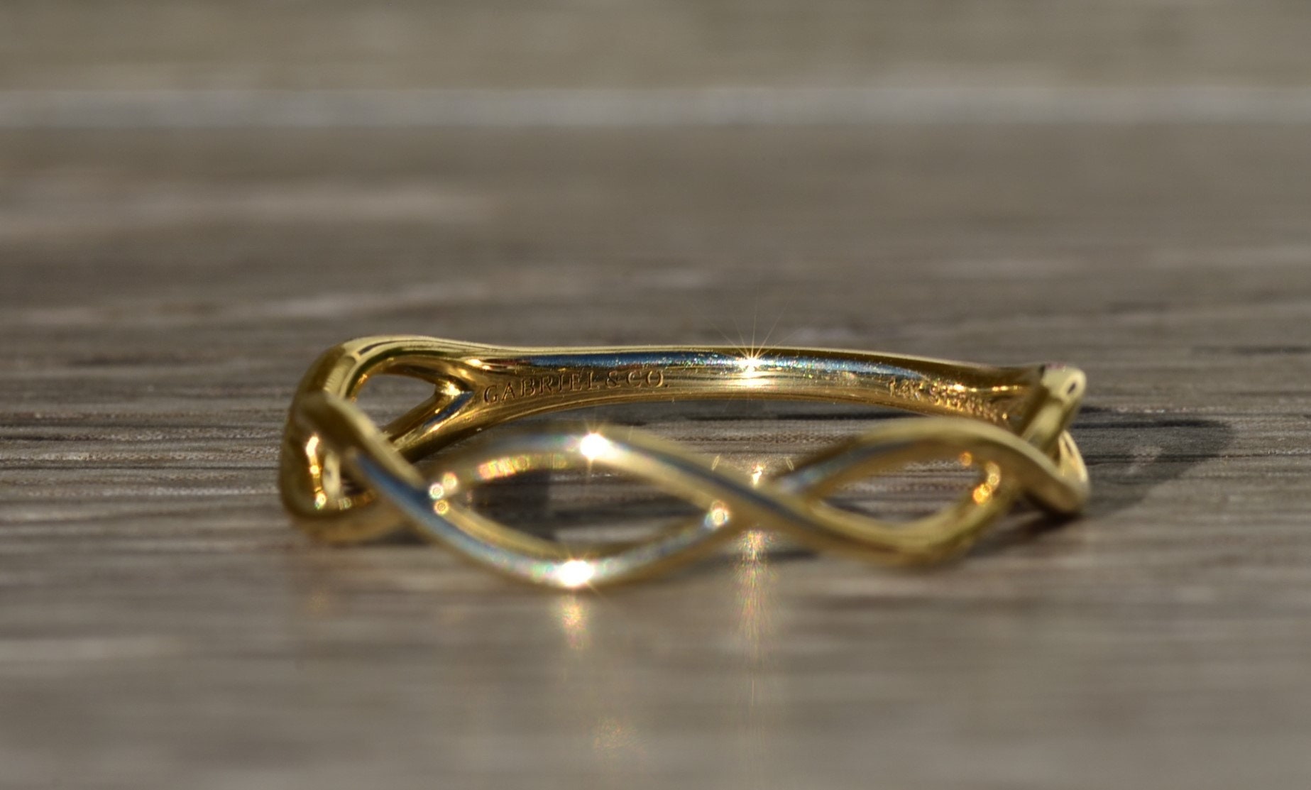 SOLD - The Paschall: Ladies Signed Gabriel and Co 14K Twisted Grapevine Band - Image 8