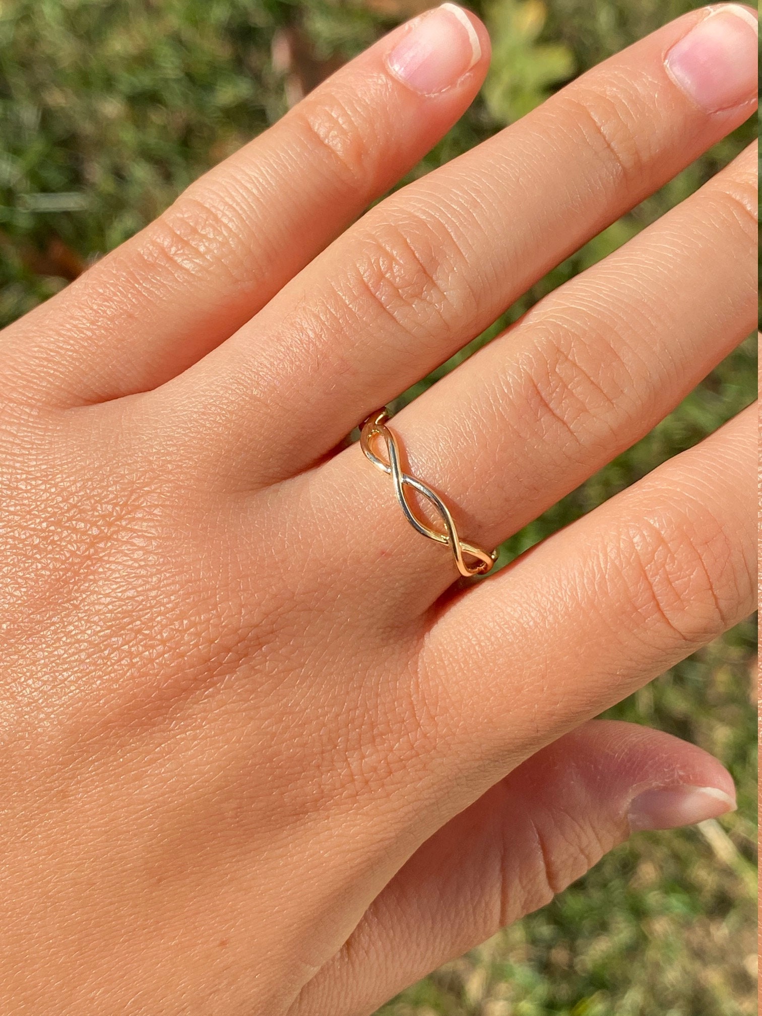 SOLD - The Paschall: Ladies Signed Gabriel and Co 14K Twisted Grapevine Band - Image 9
