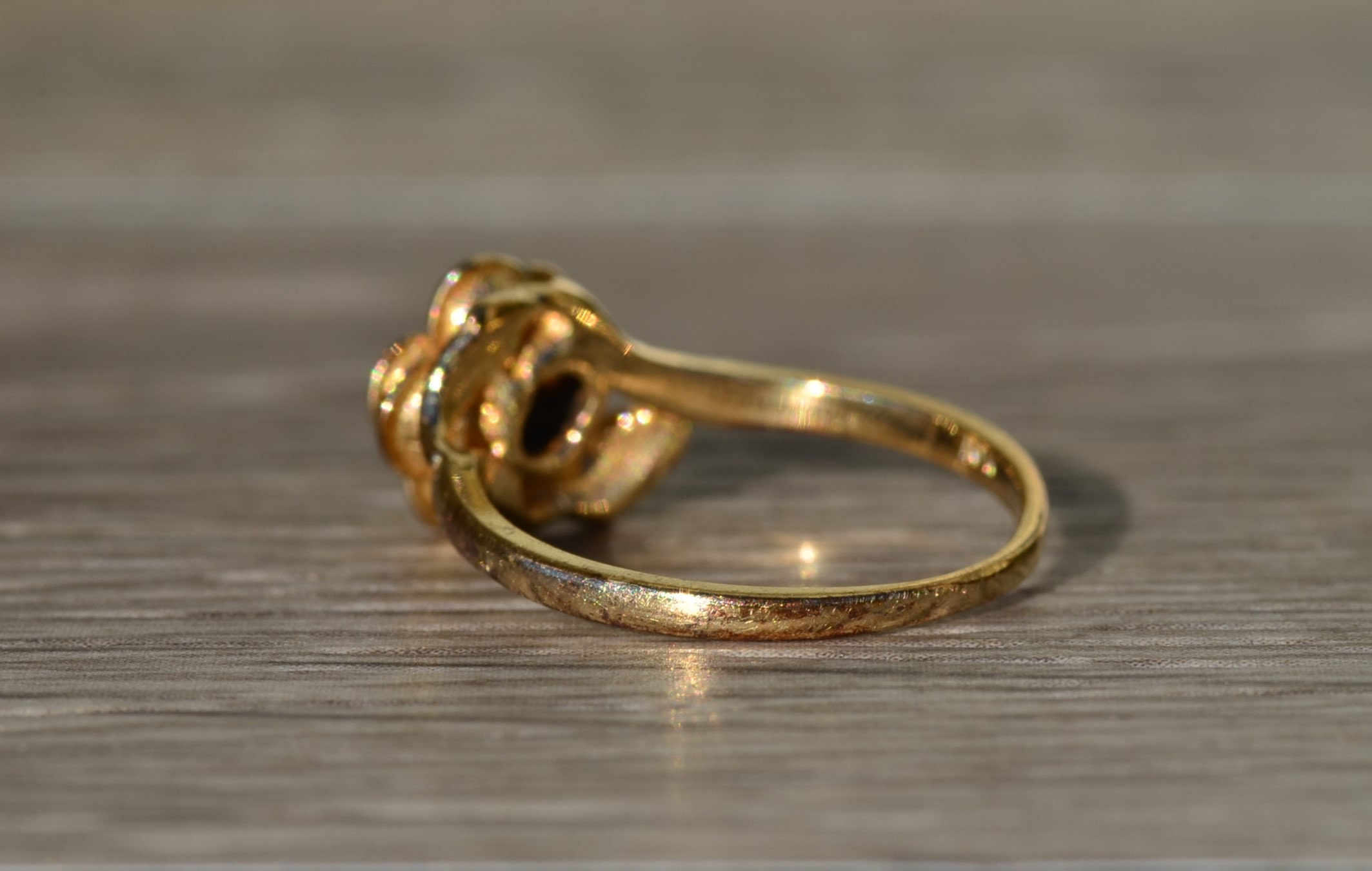 SOLD - The Wynnefield Heights: Ladies Vintage Floral Ring in Yellow Gold set with Diamond - Image 4