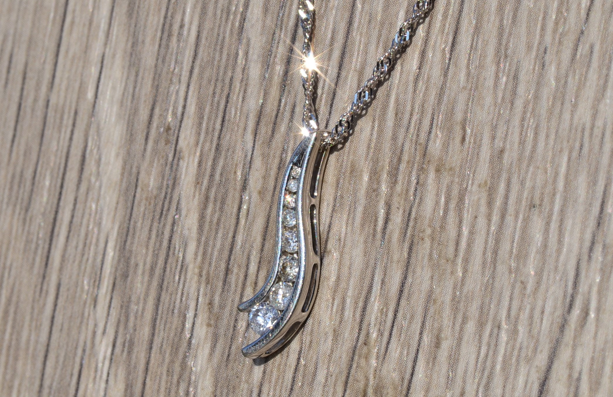 The Pleak: Ladies 14K White Gold Journey Necklace set with Diamonds - Image 3