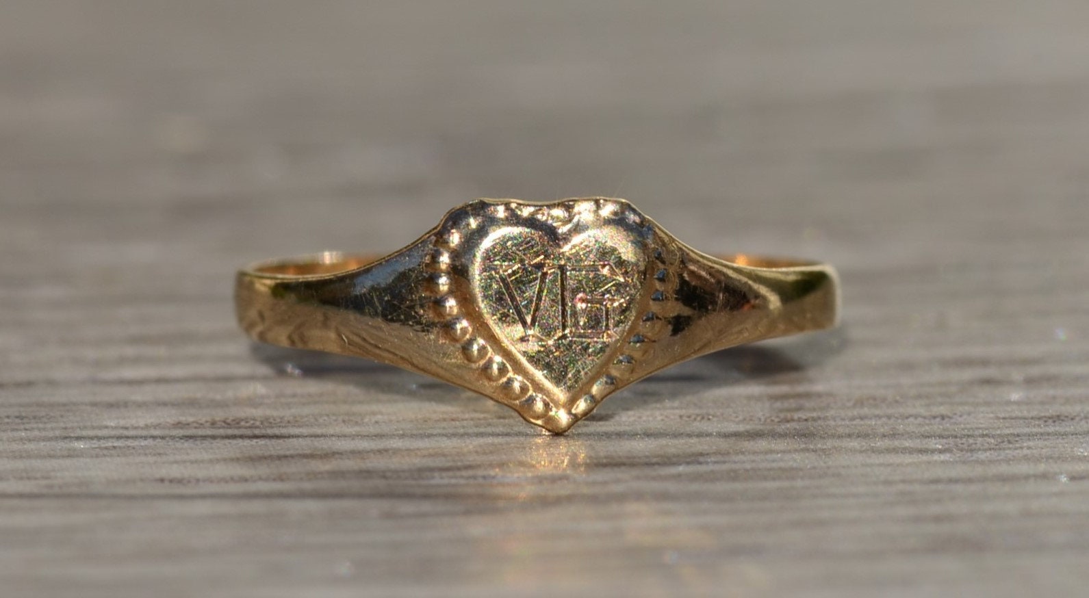 The Evart: Children's Yellow Gold Heart Ring - Image 2