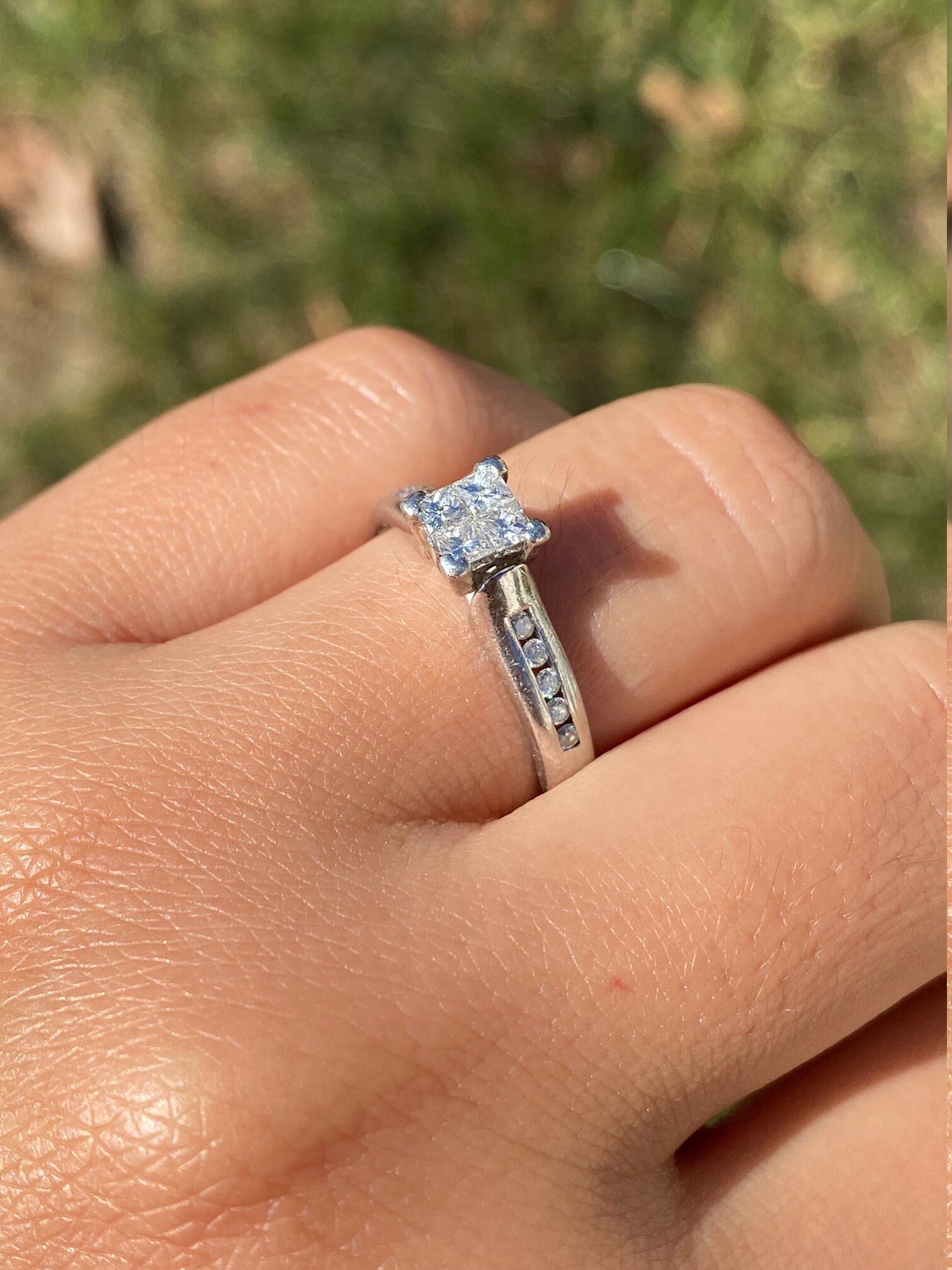 The Mancelona Village: Ladies Platinum Engagement Ring set with Princess Cut Diamonds - Image 8