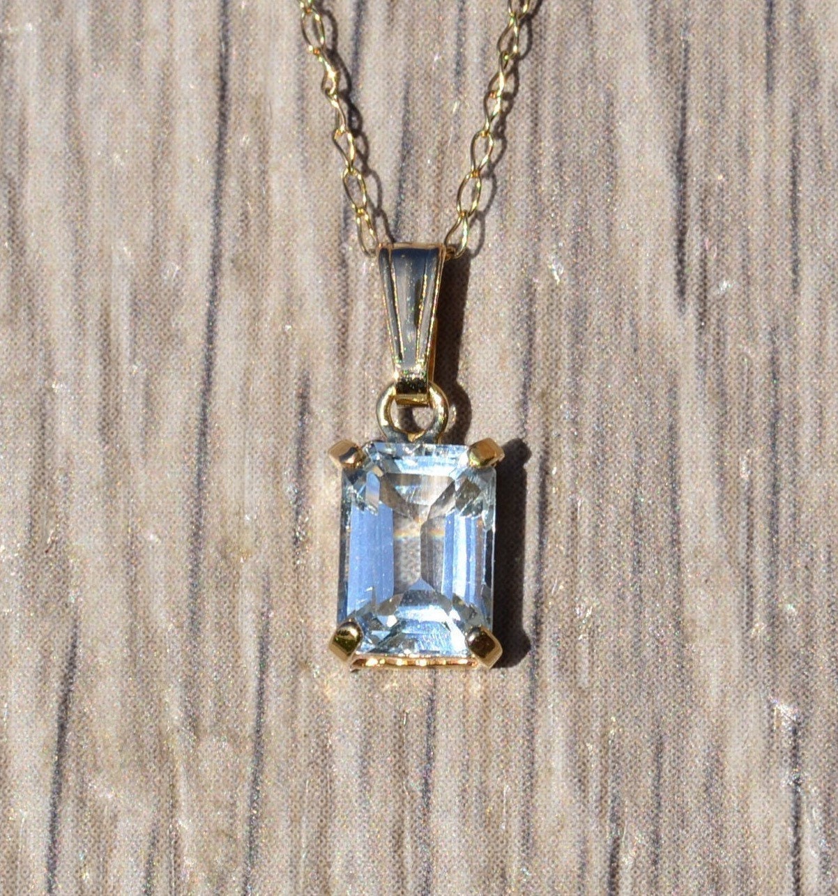 SOLD - The Pondera: Ladies 14K Yellow Gold Necklace set with Aquamarine - Image 2