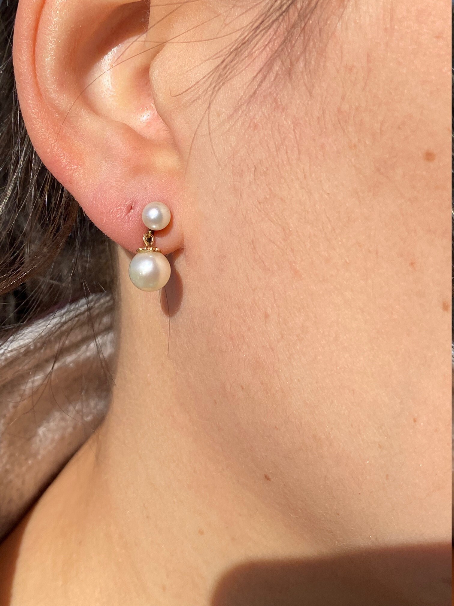 The Eggers: Ladies 14K Yellow Gold Pearl Dangler Screw Back Stud Earrings - Image 6