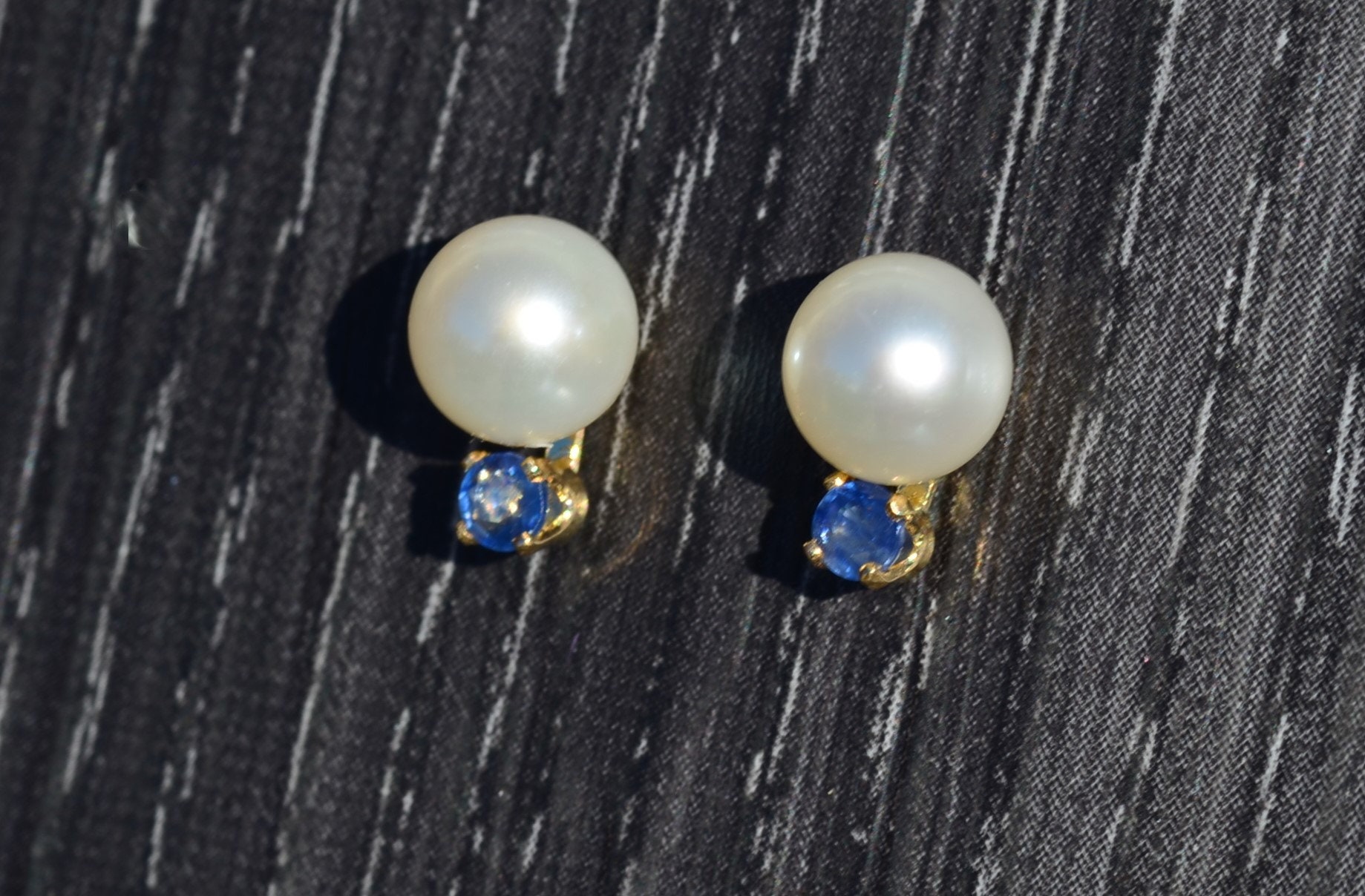 SOLD: The Penges: 14K Yellow Gold Pearl and Sapphire Stud Earrings - Image 3