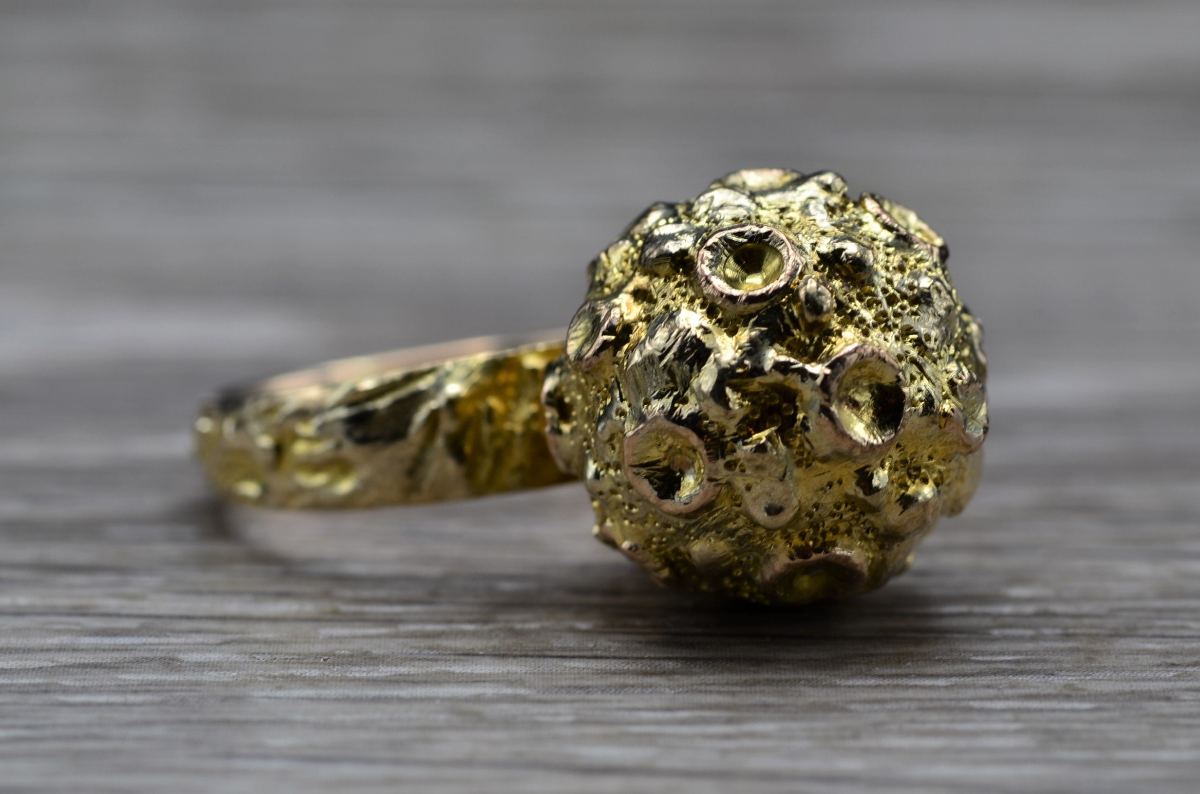 The Blissfield: Ladies Mid Century 14K Landing on the Moon Celestial Cocktail Ring - Image 3