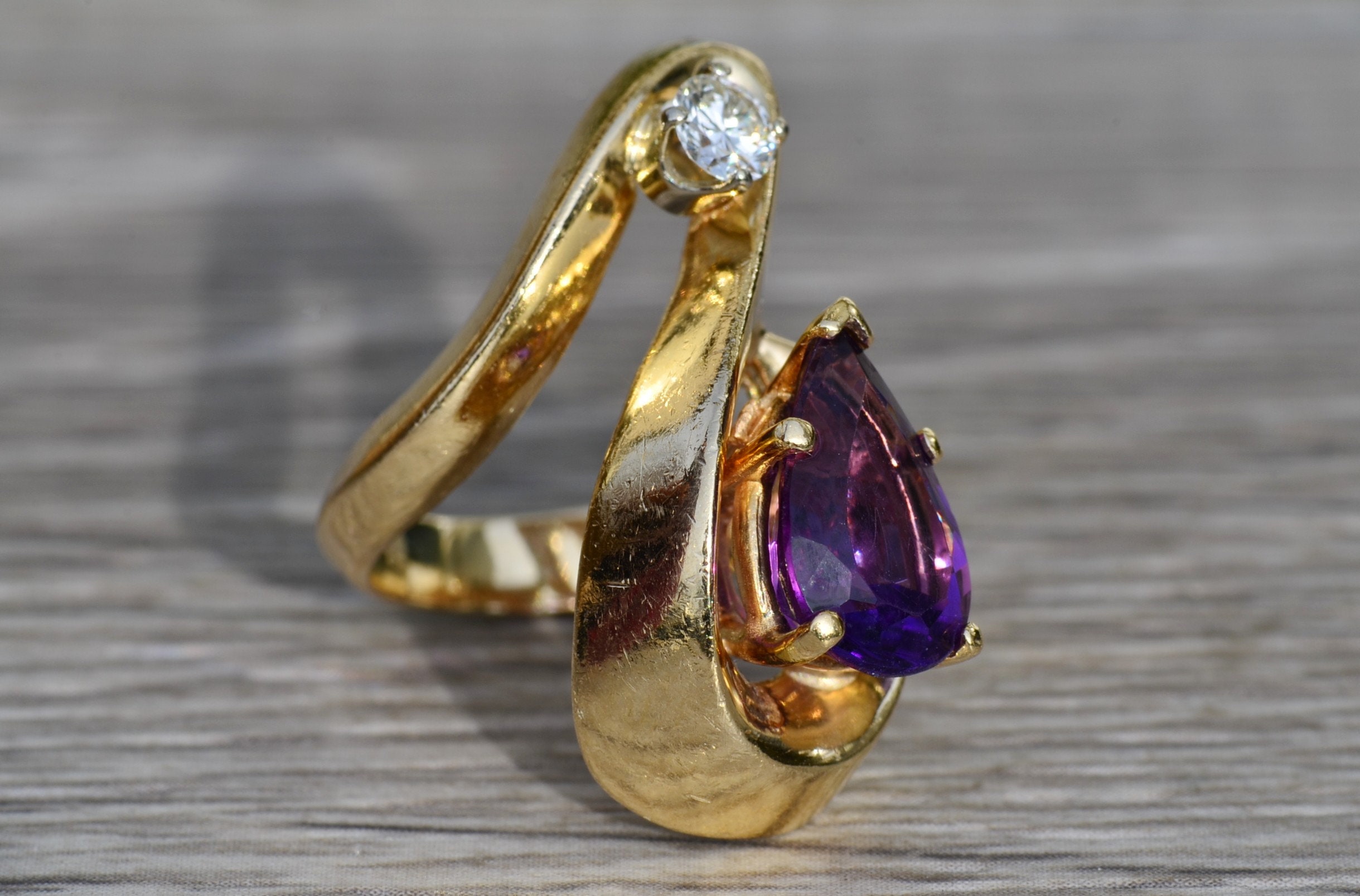 SOLD - The Mt Juliet: Ladies 14K Mid Century Modern Amethyst and Diamond Cocktail Ring - Image 6