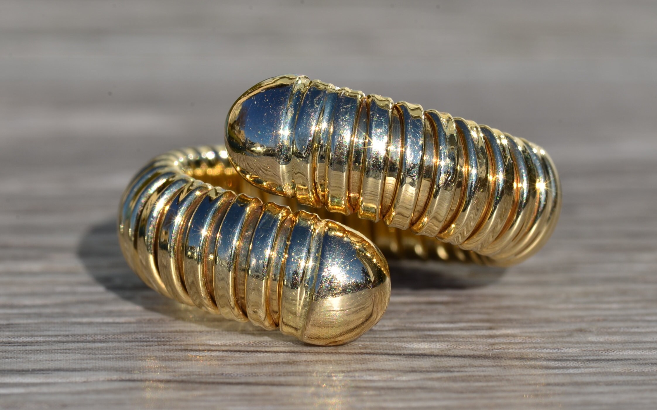 SOLD - The Bon Air: Ladies Italian Tubogas Style Ring in 14K Gold - Image 2