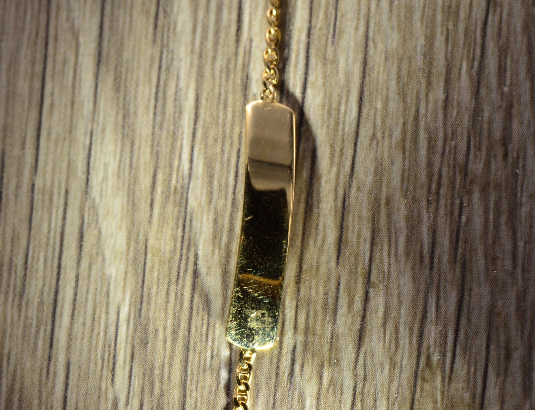 The Montz: Children's 6 Inch ID Bracelet in 14K Yellow Gold - Image 3