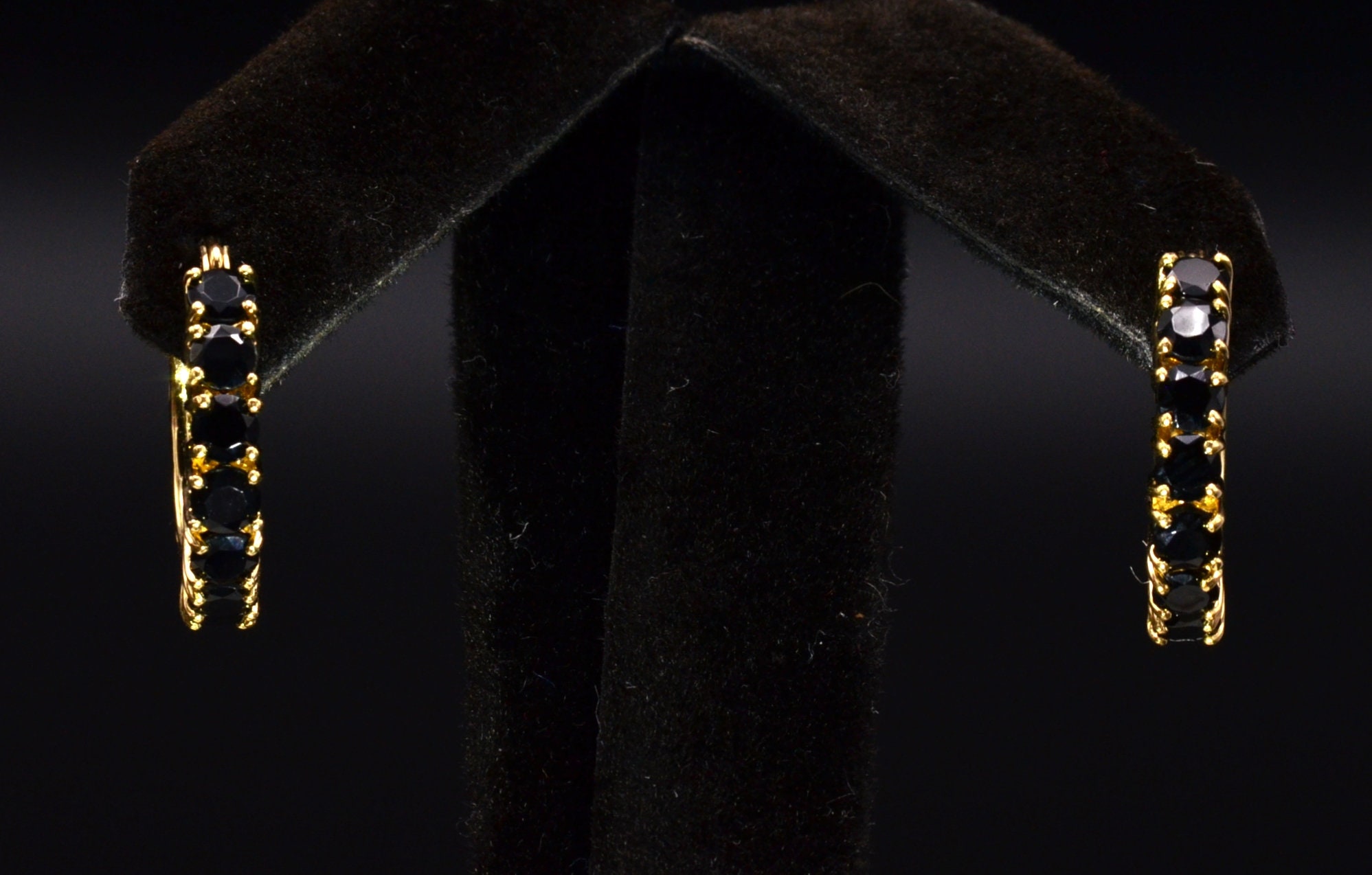 SOLD - The Des Allemands: Ladies Mexican Made 14K Yellow Gold Black Onyx Hoop Earrings - Image 2