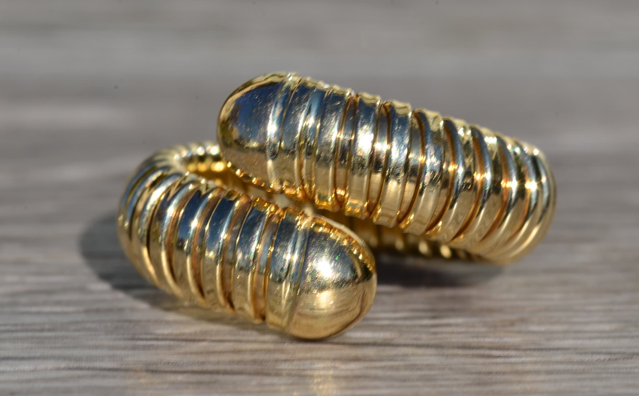 SOLD - The Bon Air: Ladies Italian Tubogas Style Ring in 14K Gold - Image 6