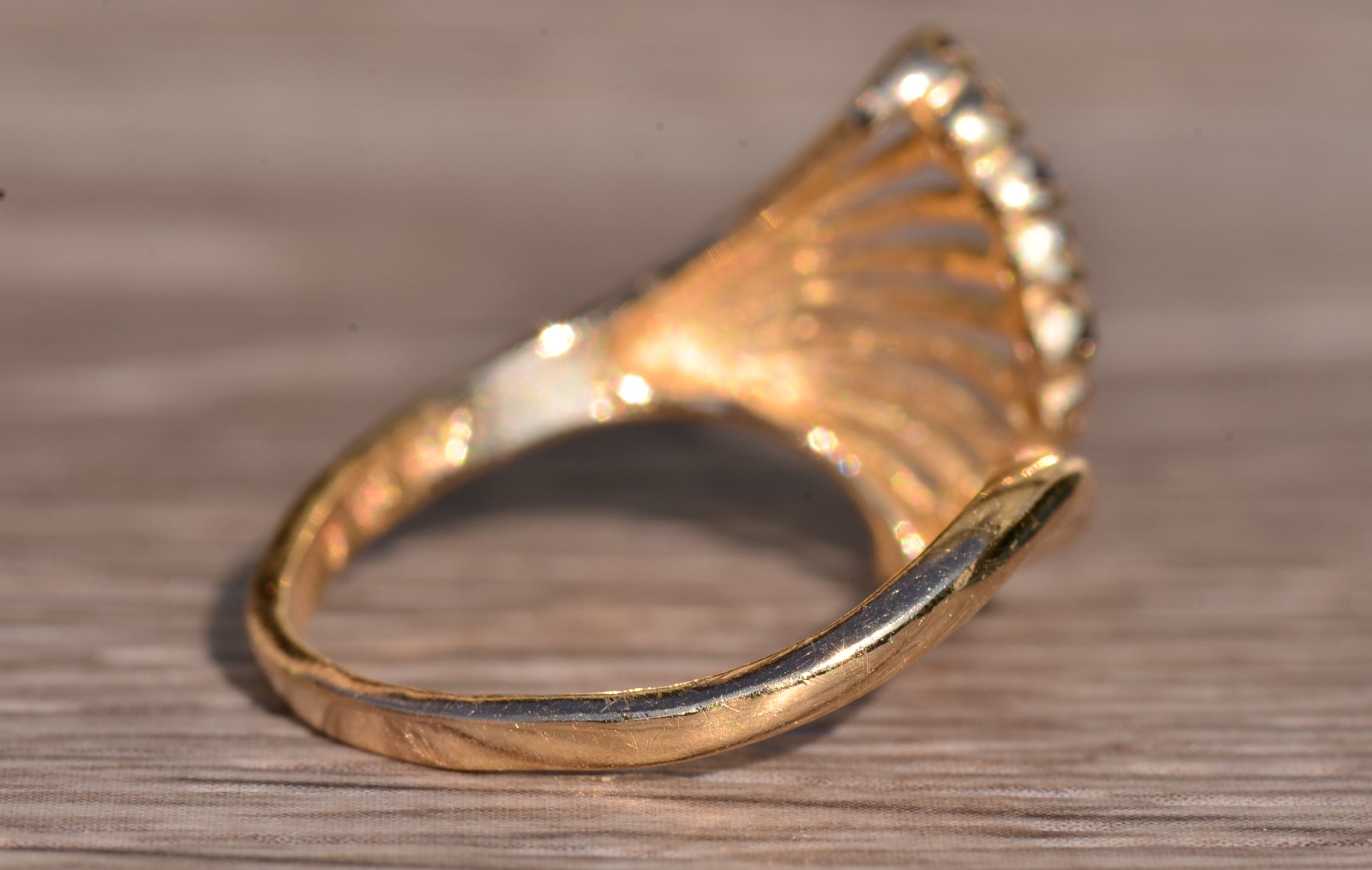 The Busselton: Vintage Sapphire and Diamond Peacock Fan Ring - Image 5