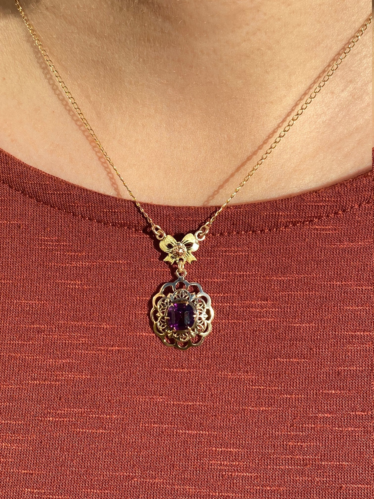 The Canton: Early Retro Era Rose Gold and Yellow Gold Amethyst Necklace - Image 4