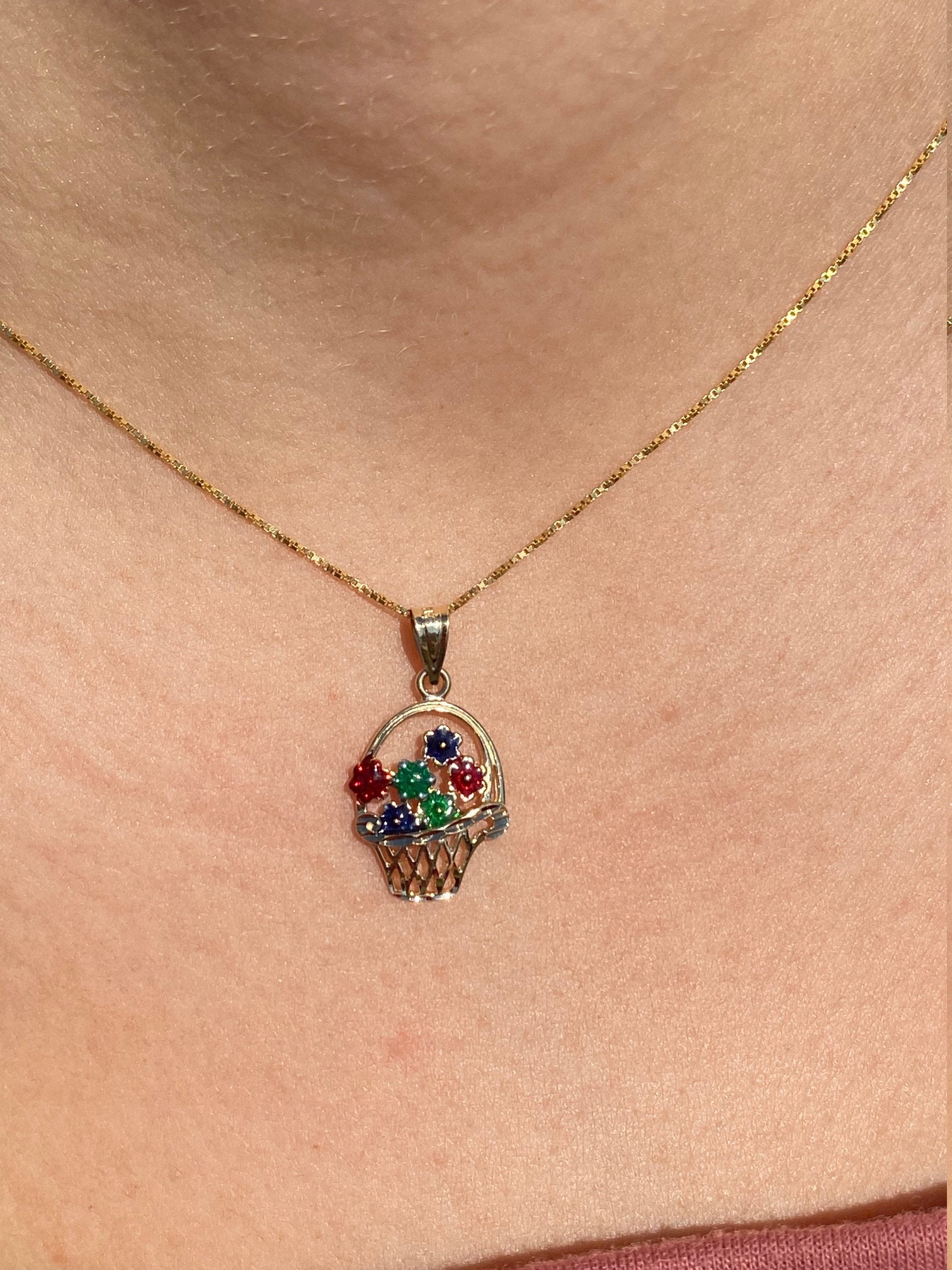 The Noack: Yellow Gold Flower Basket Pendant - Image 4