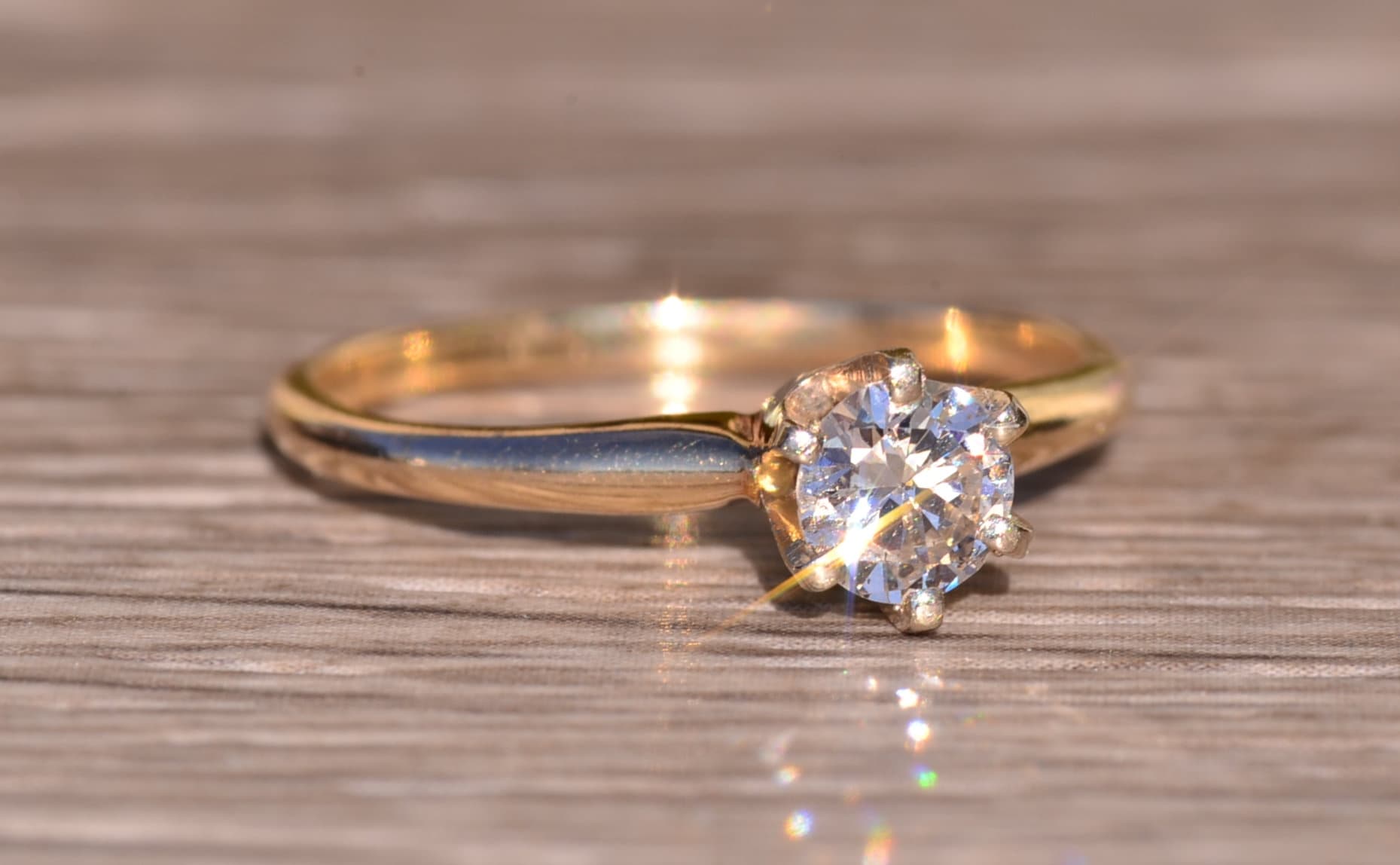 The Dulzura: Old European Cut Diamond Engagement Ring in Yellow Gold - Image 6