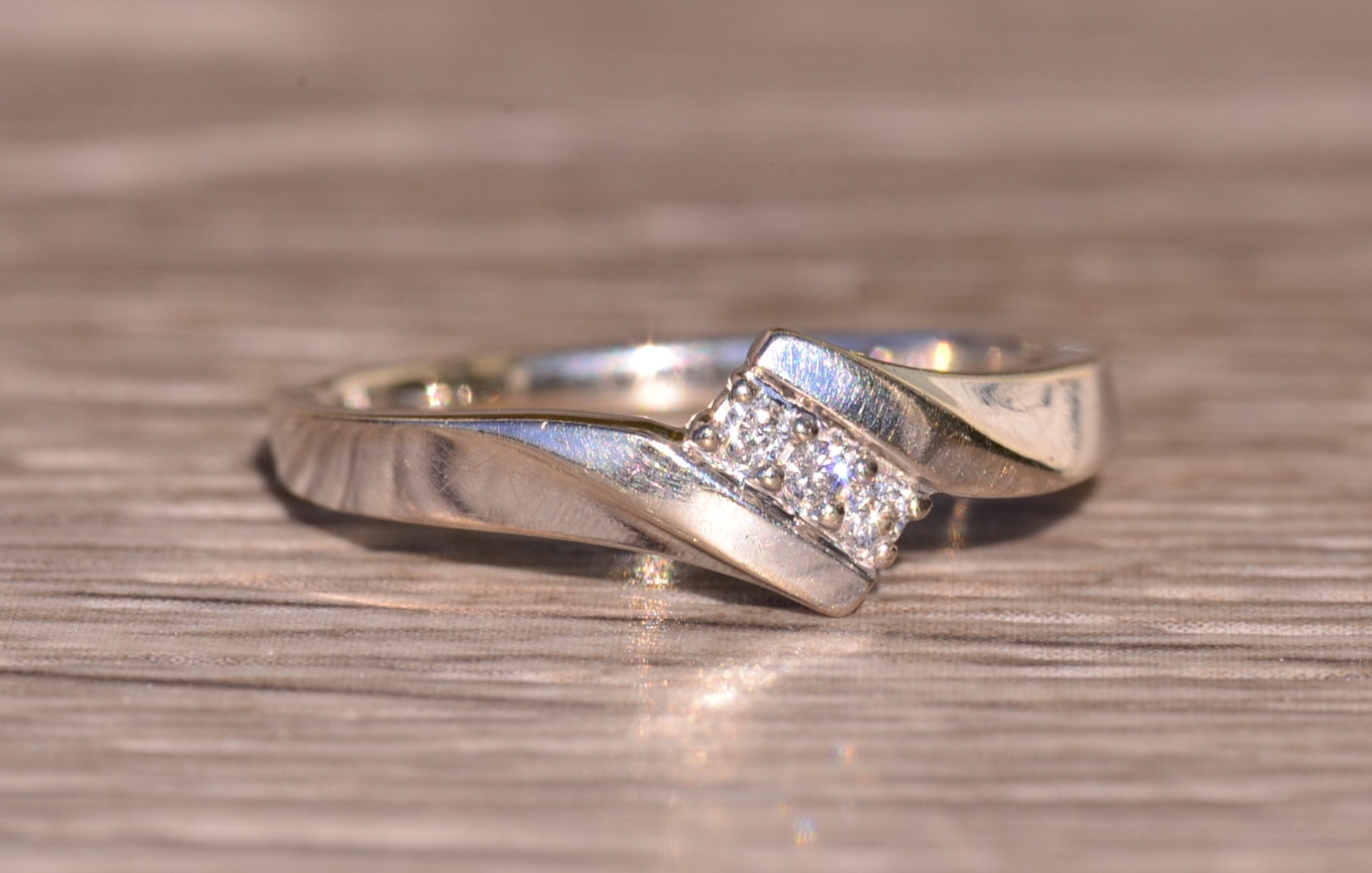 The Blossom Valley: White Gold Bypass Ring with Diamonds - Image 6