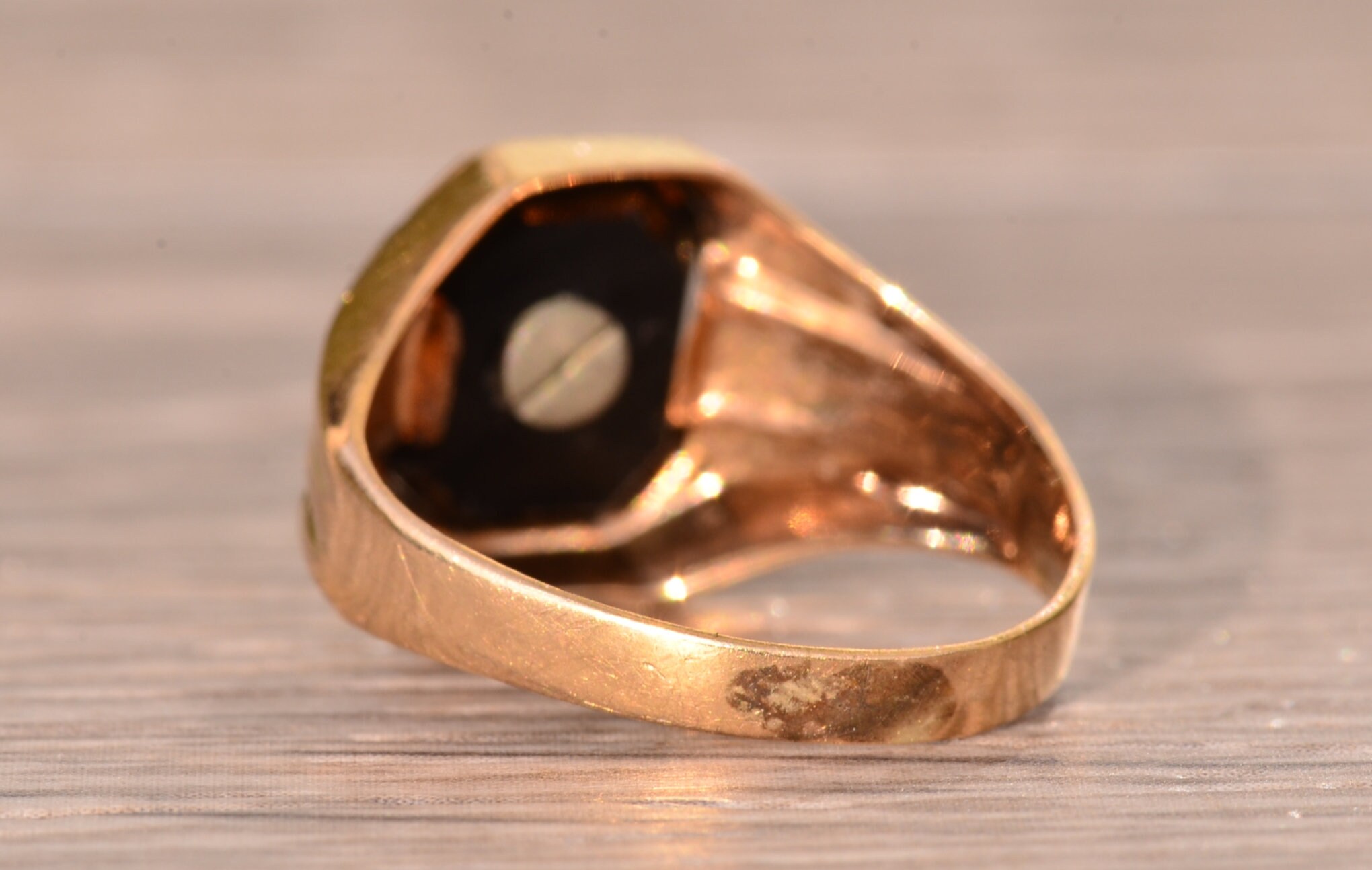 SOLD - The Retro S: Vintage Onyx Ring with Scripted S - Image 4