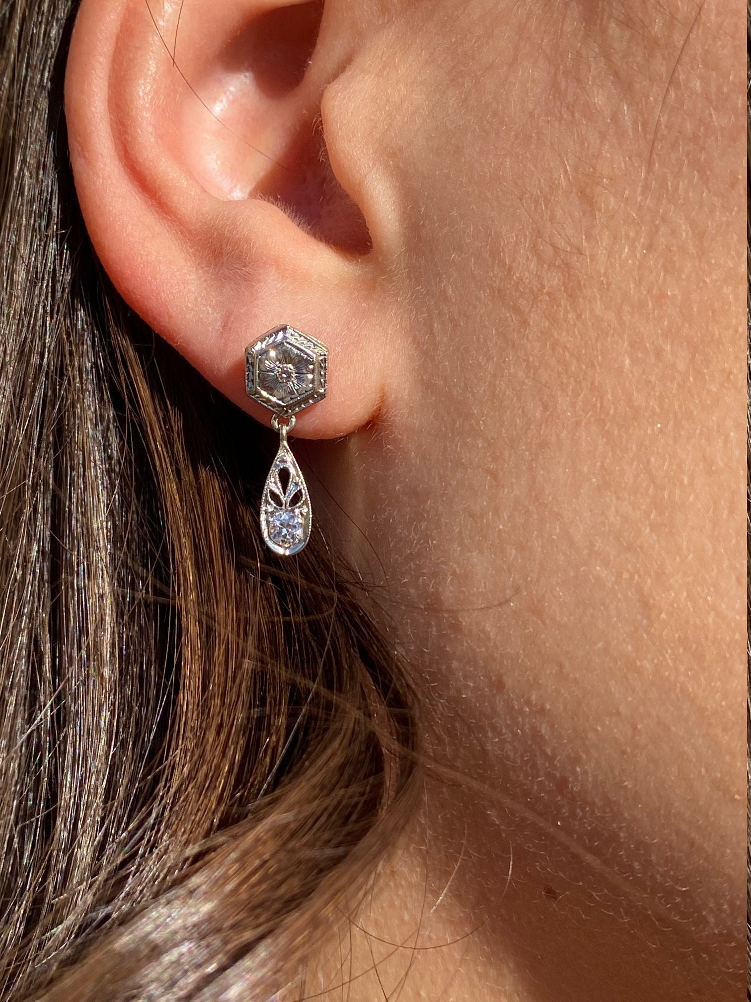 The Bowling Green: Antique White Gold Diamond Dangler Earrings - Image 4