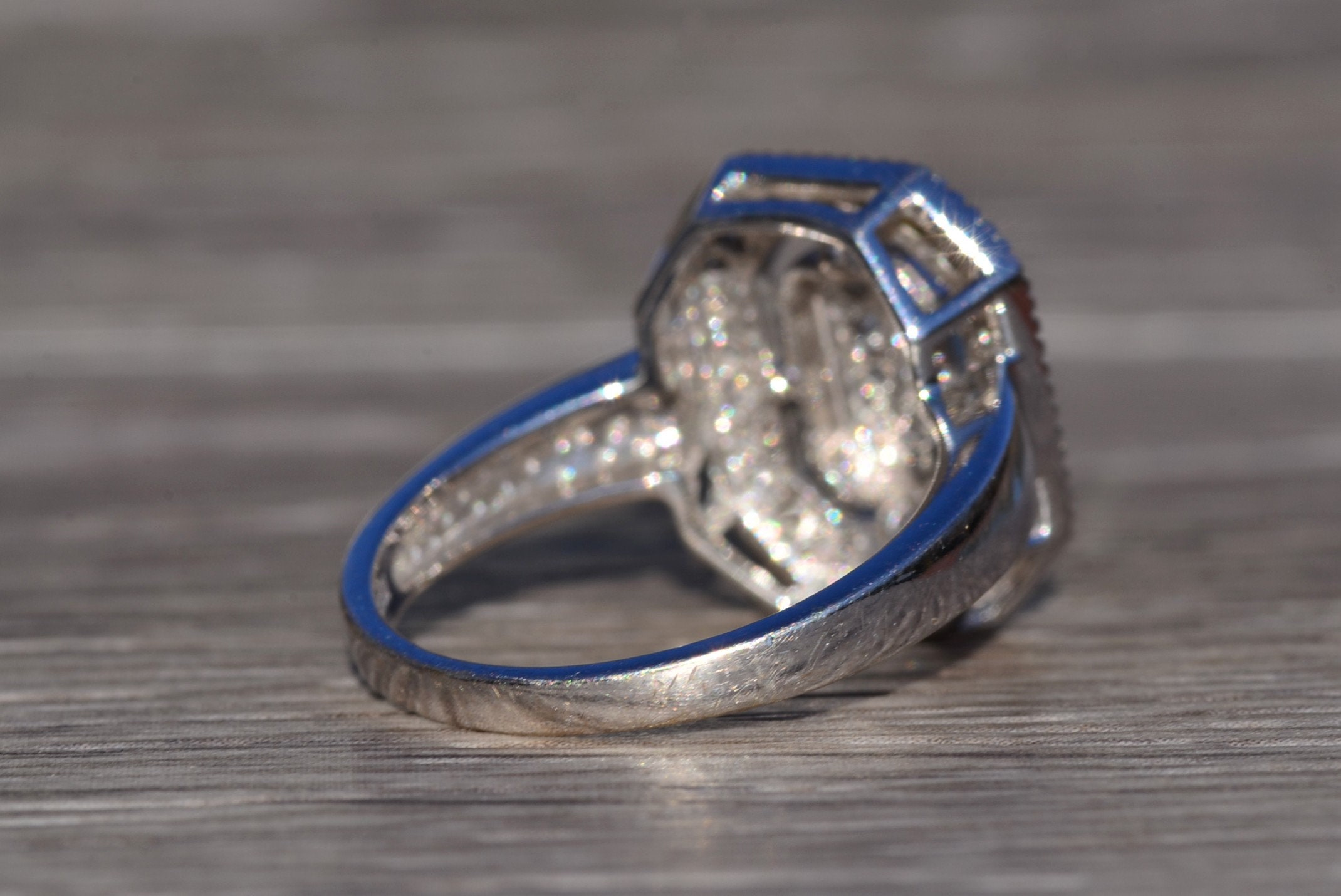 The Isla Vista: White Gold Diamond Halo Right Hand Ring - Image 5