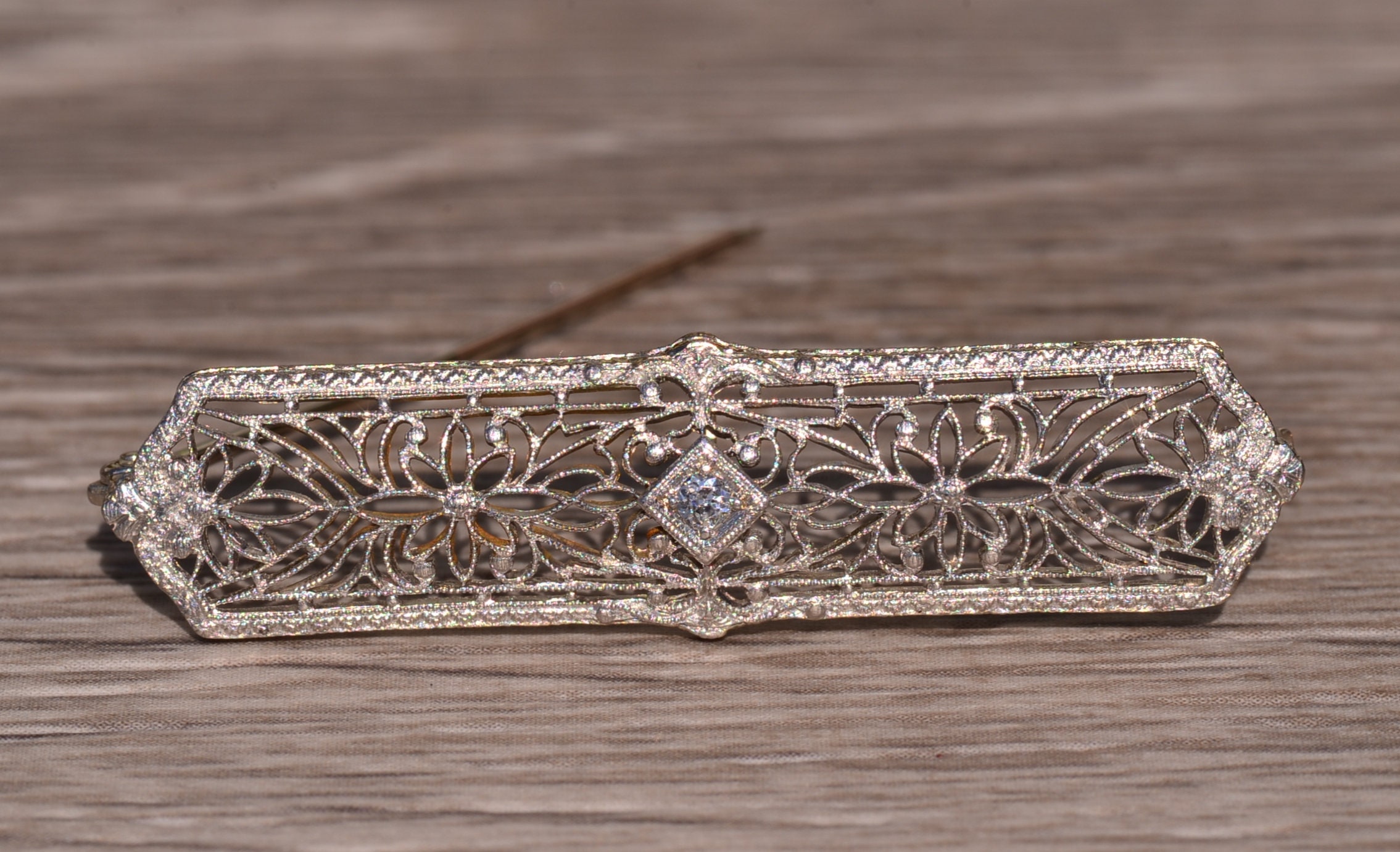 The Fedor: Antique Filigree Brooch in White Gold with an Old Mine Cut Diamond - Image 2
