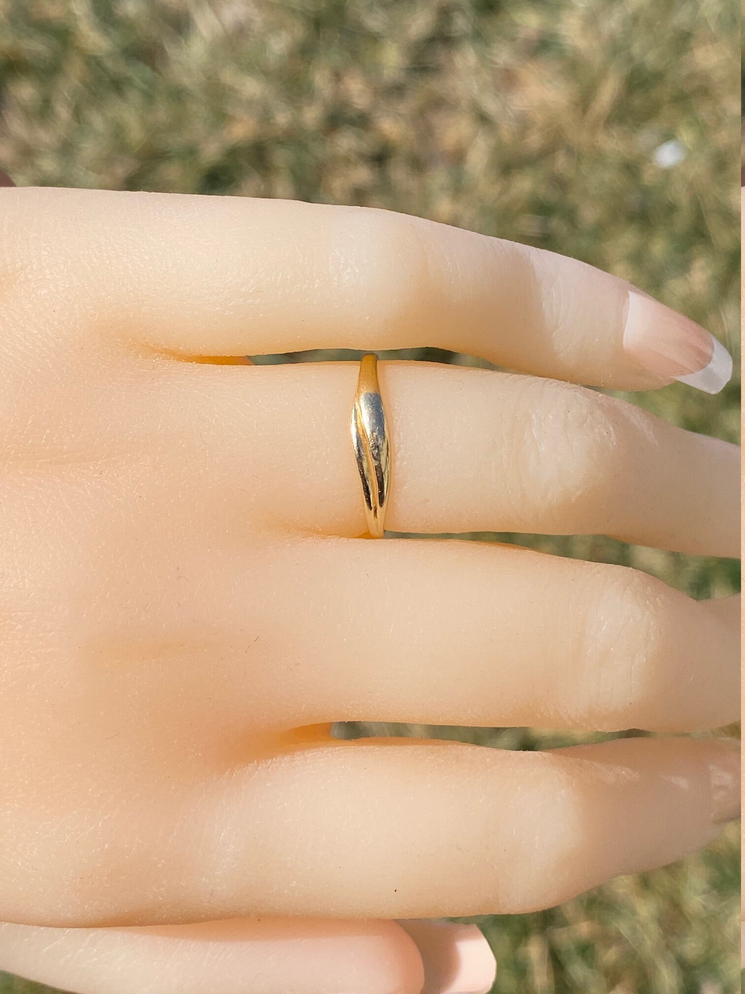 SOLD - The Mira Mesa: Yellow Gold Petite Hug Ring - Image 10