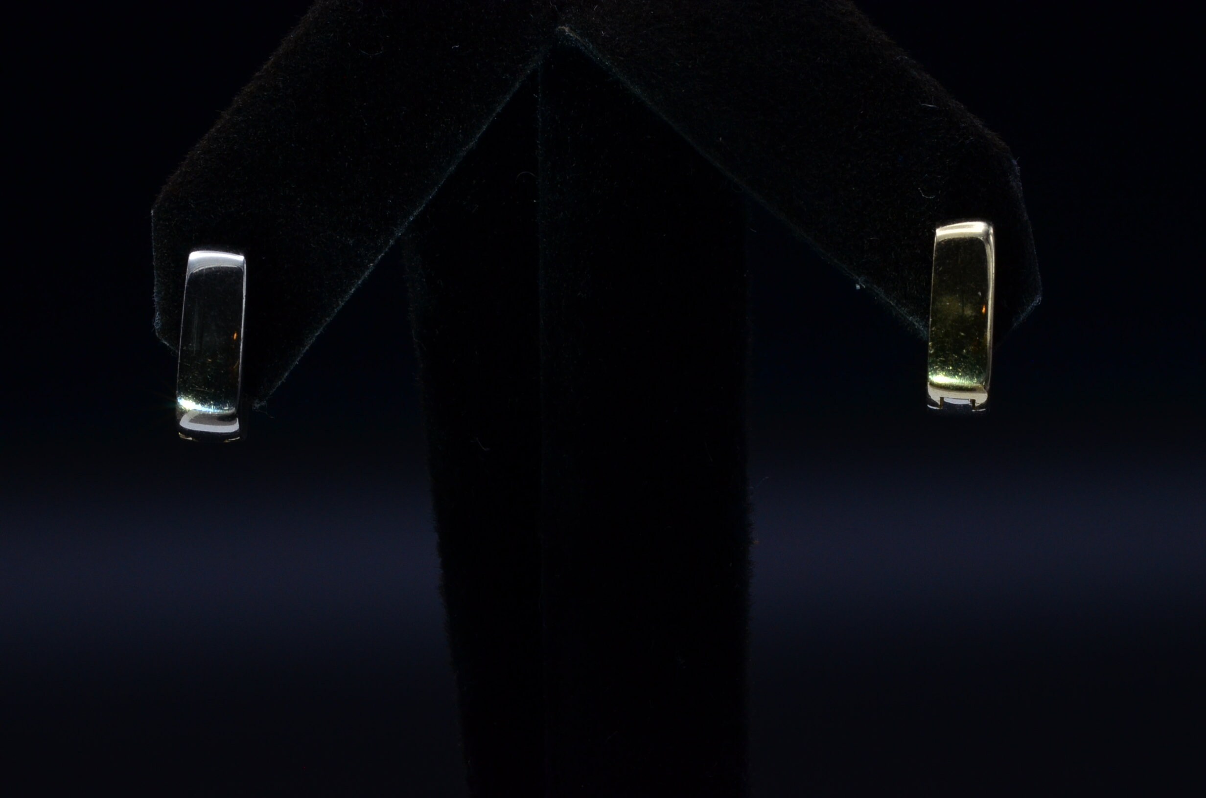 The Fountain Valley: Two Tone Reversible Huggie Earrings - Image 3