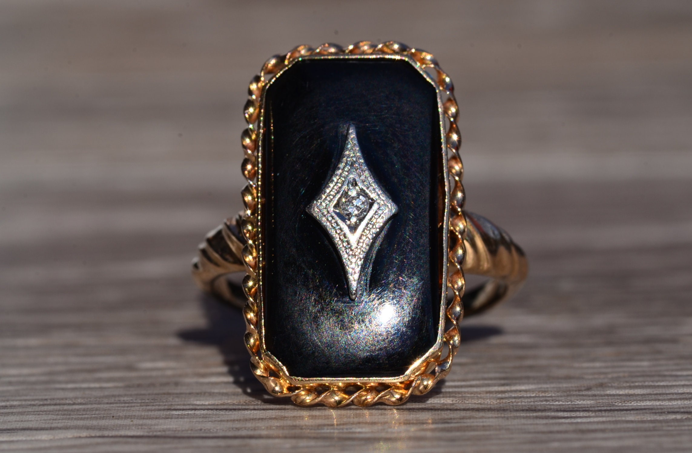 SOLD - The Posts: Vintage Yellow Gold Onyx And Diamond Ring - Image 2